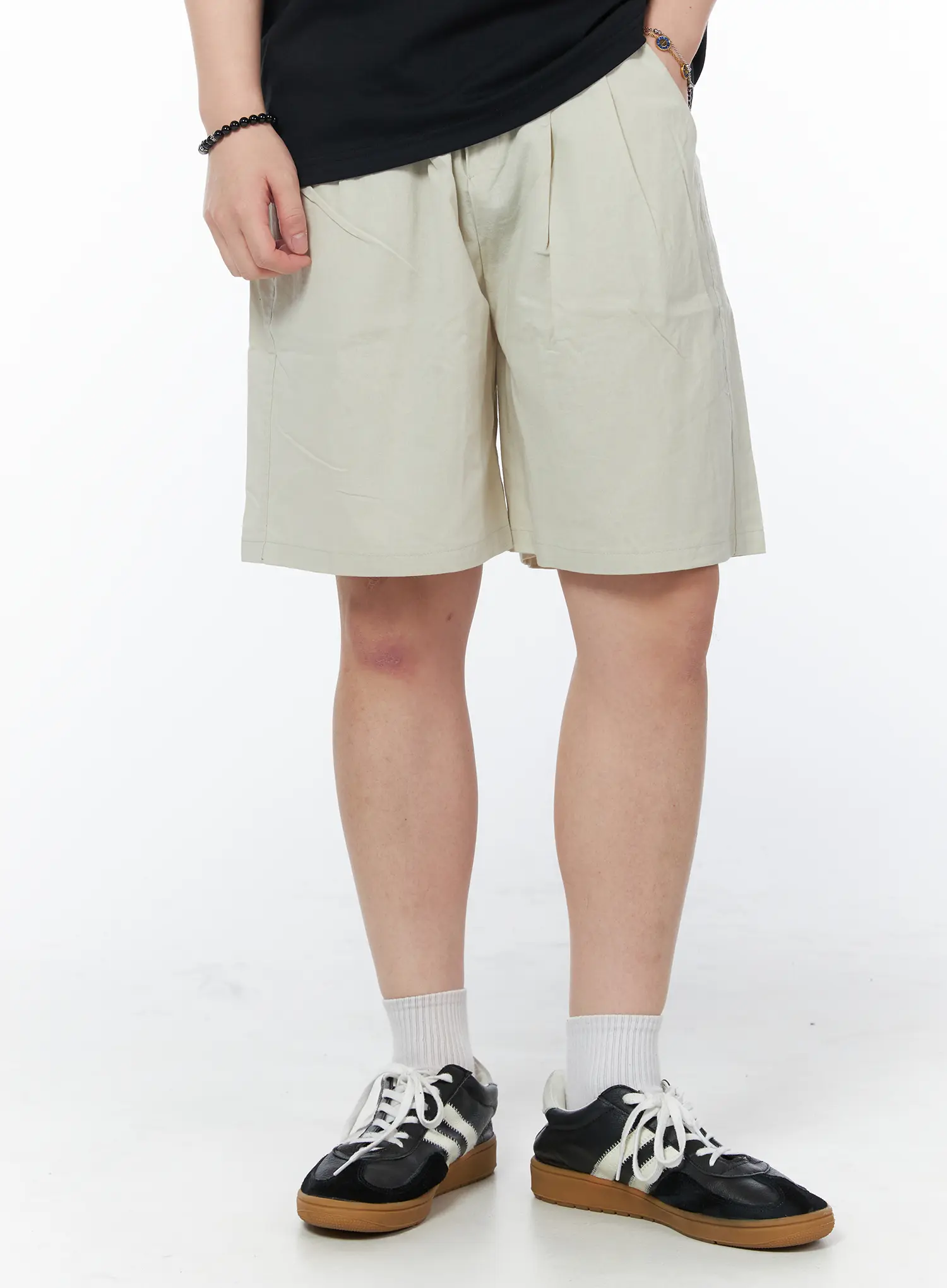 Men's Casual Pintuck Shorts (Light Beige) IY522