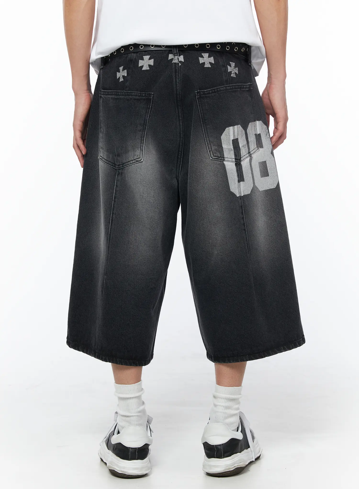Men's Chrome Bermuda Jorts (Black) IU510