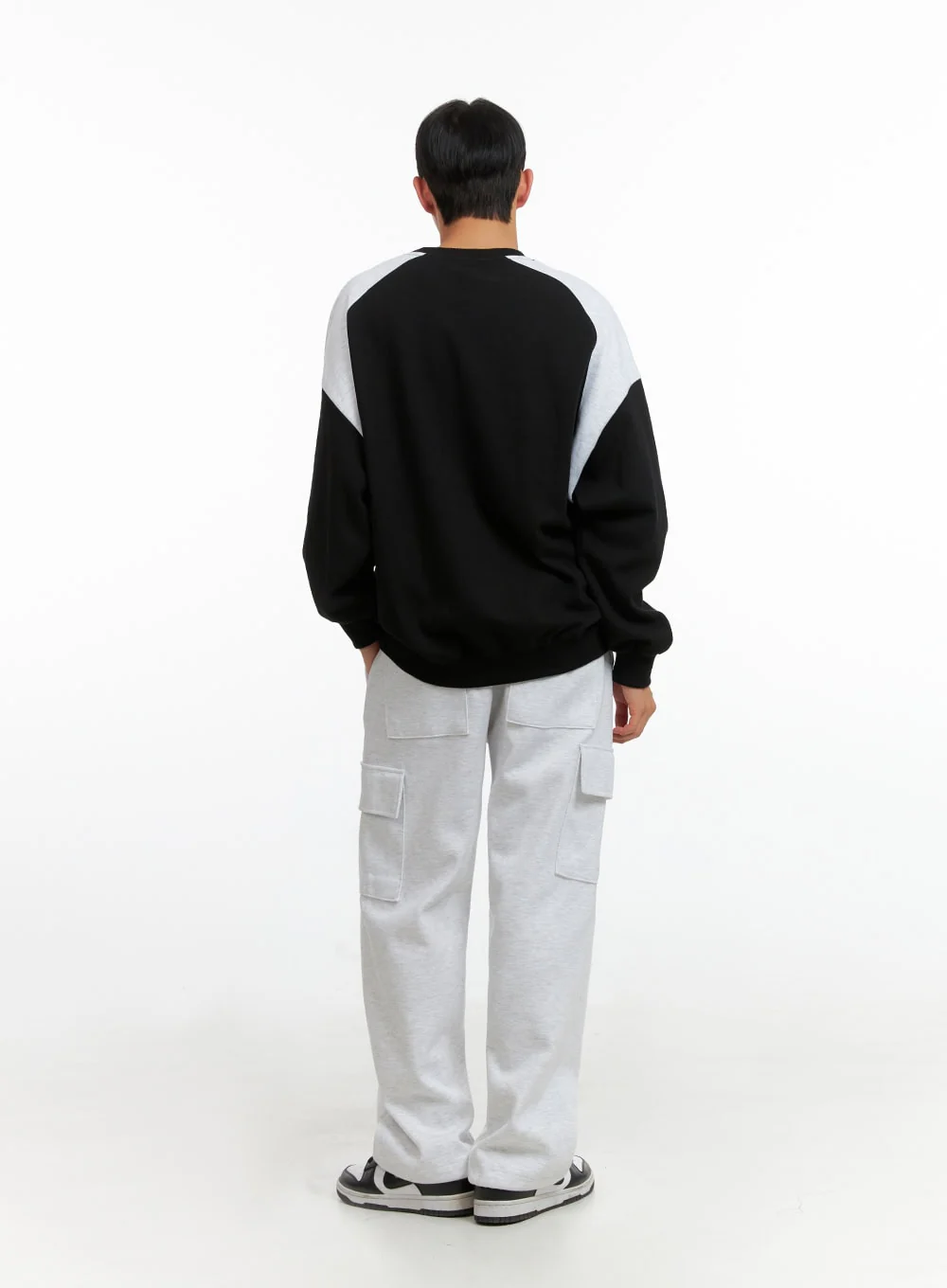 Men's Cozy Contrasting Crewneck Sweatshirt (Black) IU414 - Image 6