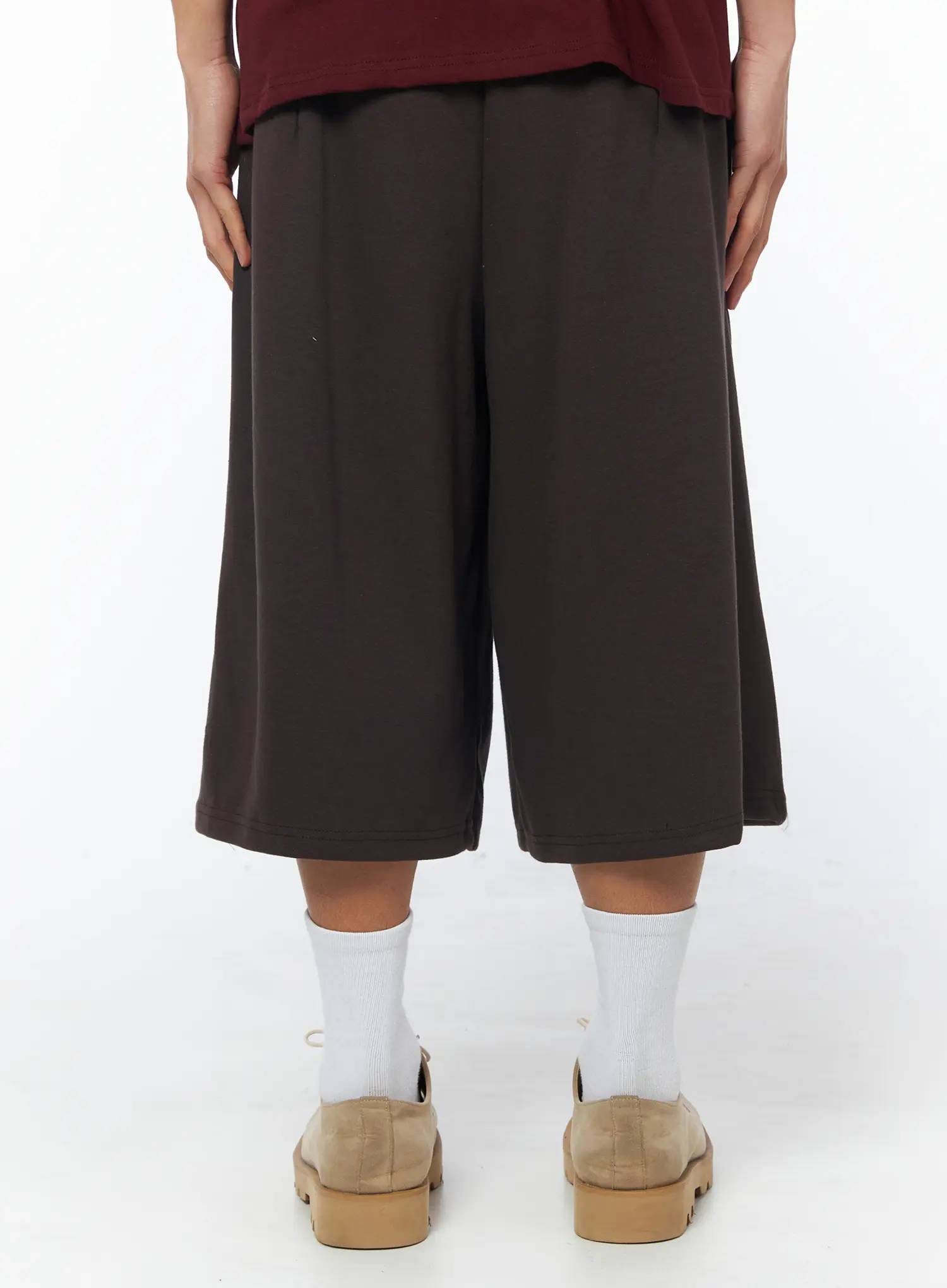 Men's Dark Brown Bermuda Sweat Shorts IU503 - Image 6