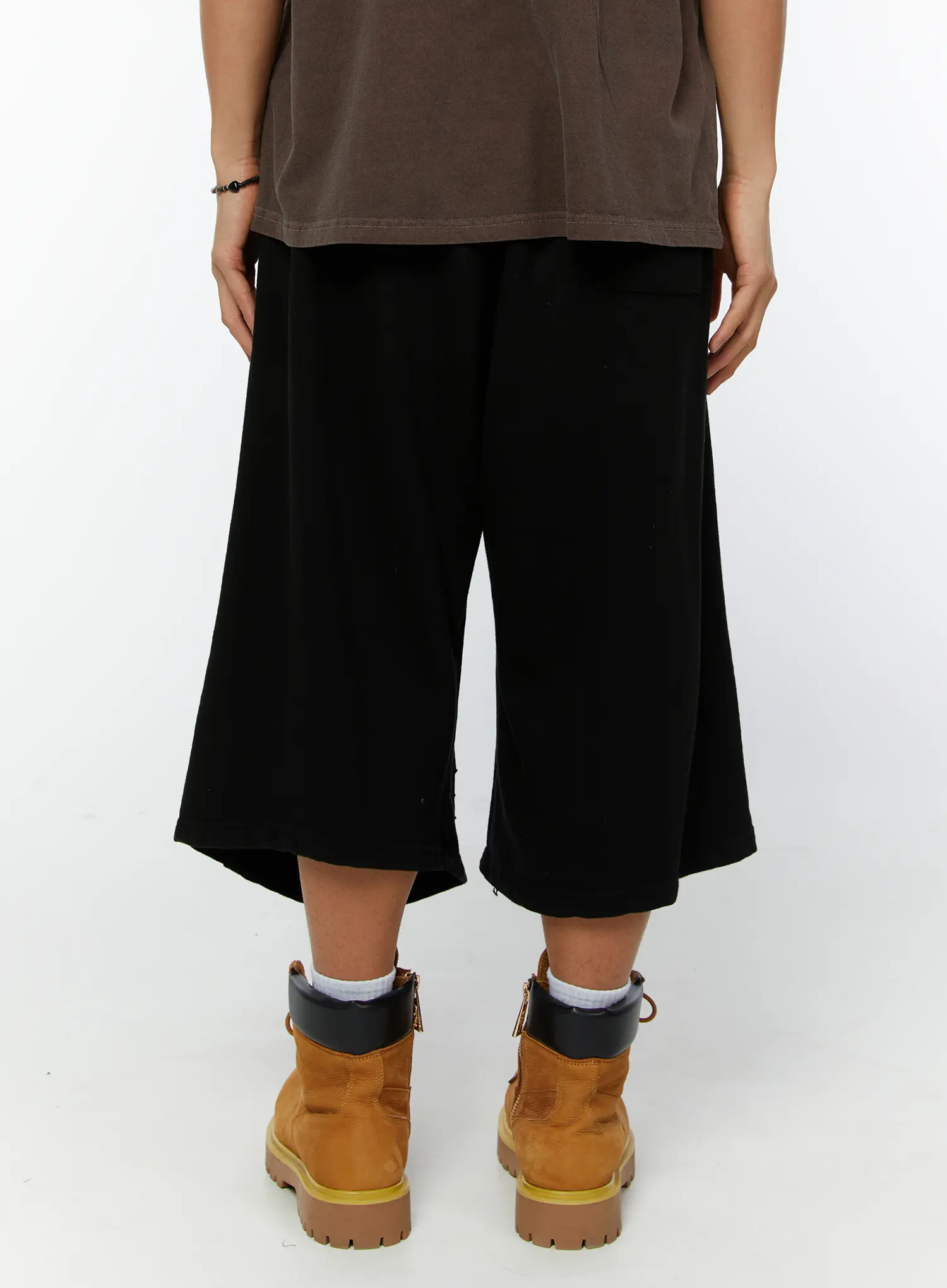 Men's Distressed Bermuda Shorts IY514 - Image 10