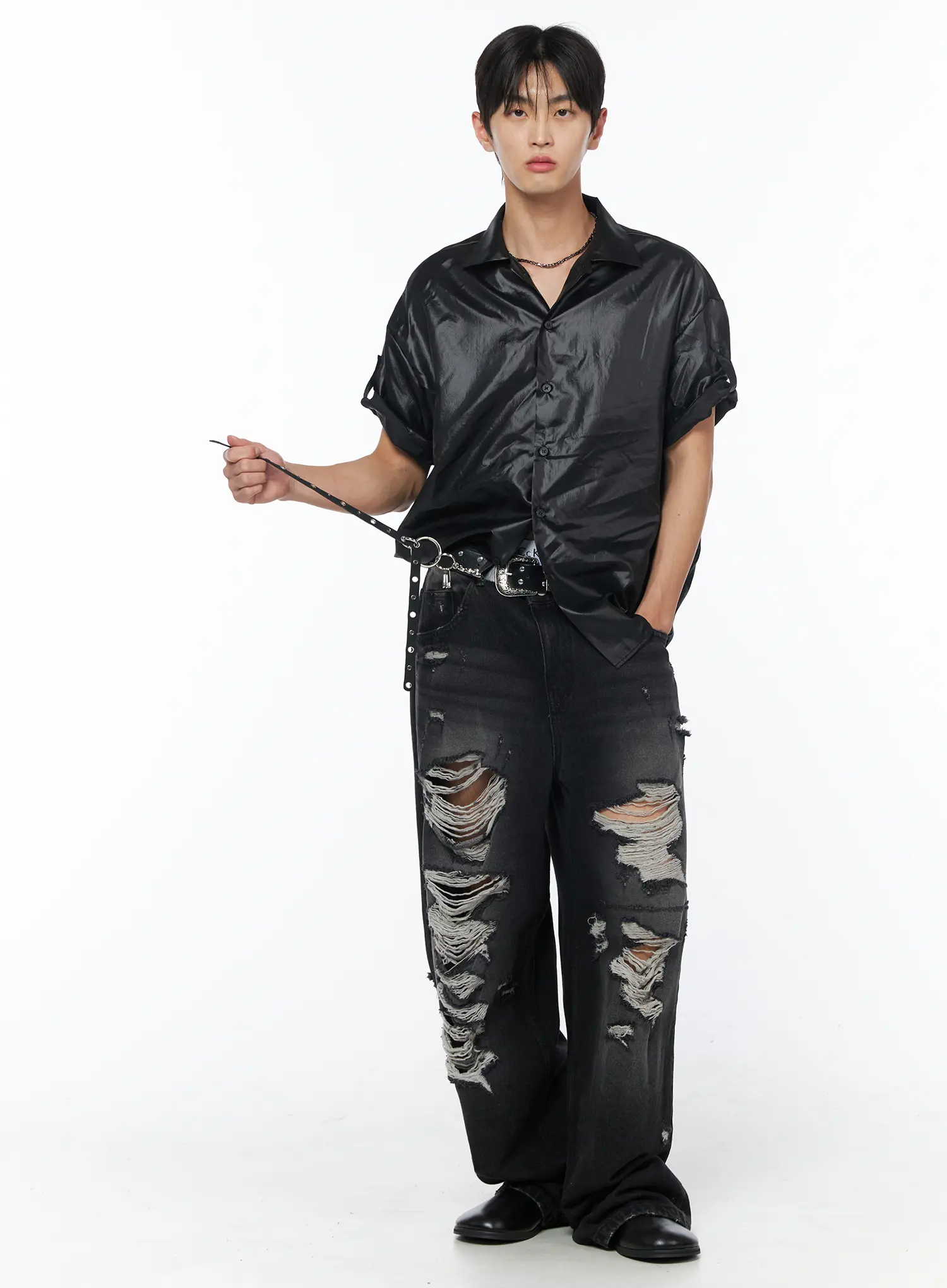 Men's Glossy Open Collar Short Sleeve Button-Up Shirt IU510