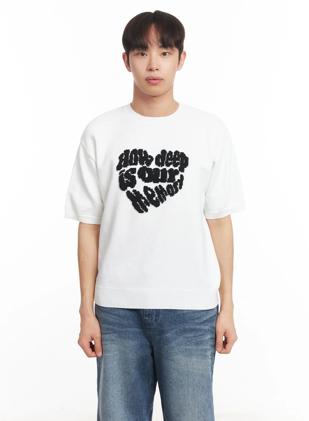 Men's Heart Graphic Short Sleeve Sweater IA521 - Image 17