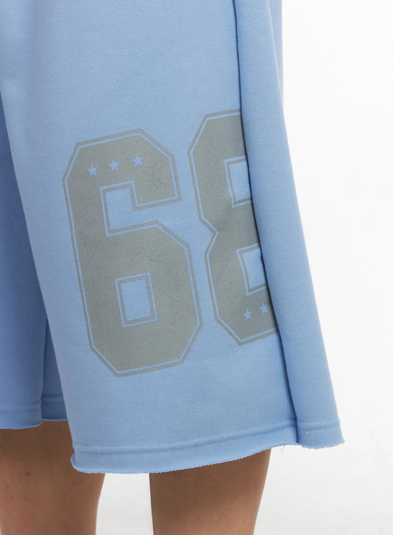 Men's Logo Print Bermuda Sweat Shorts IA502 - Image 2
