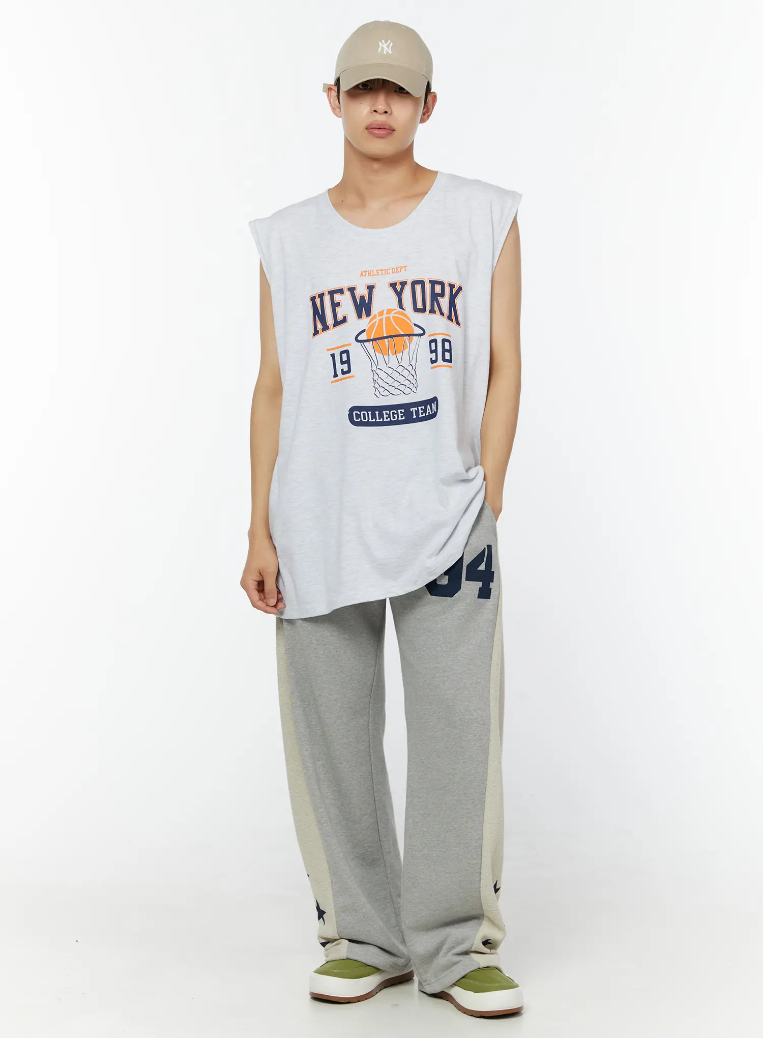 Men's Oversized Graphic Sleeveless Top IU518 - Image 6