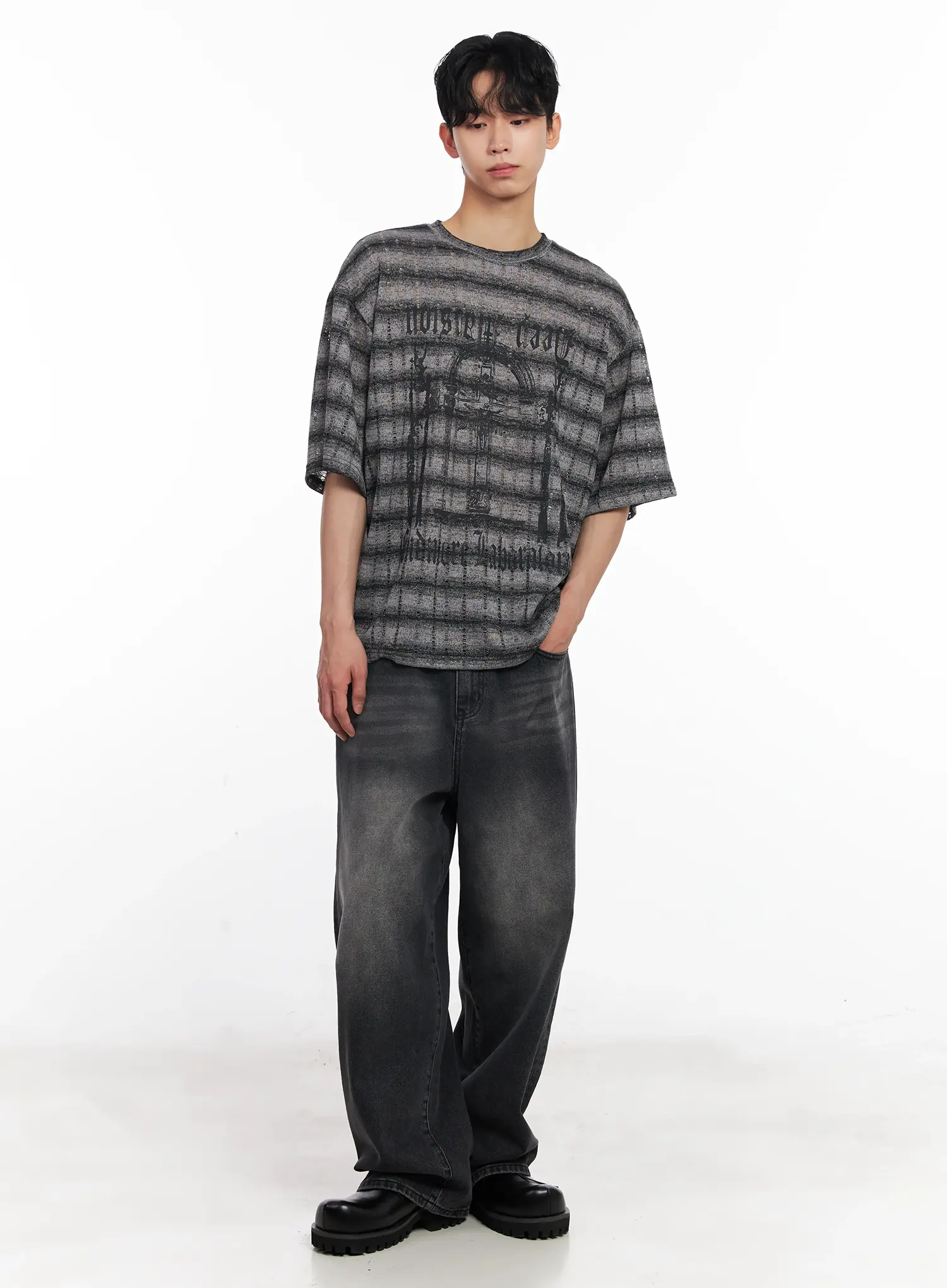 Men's Oversized Striped Graphic Tee IU526 - Image 9