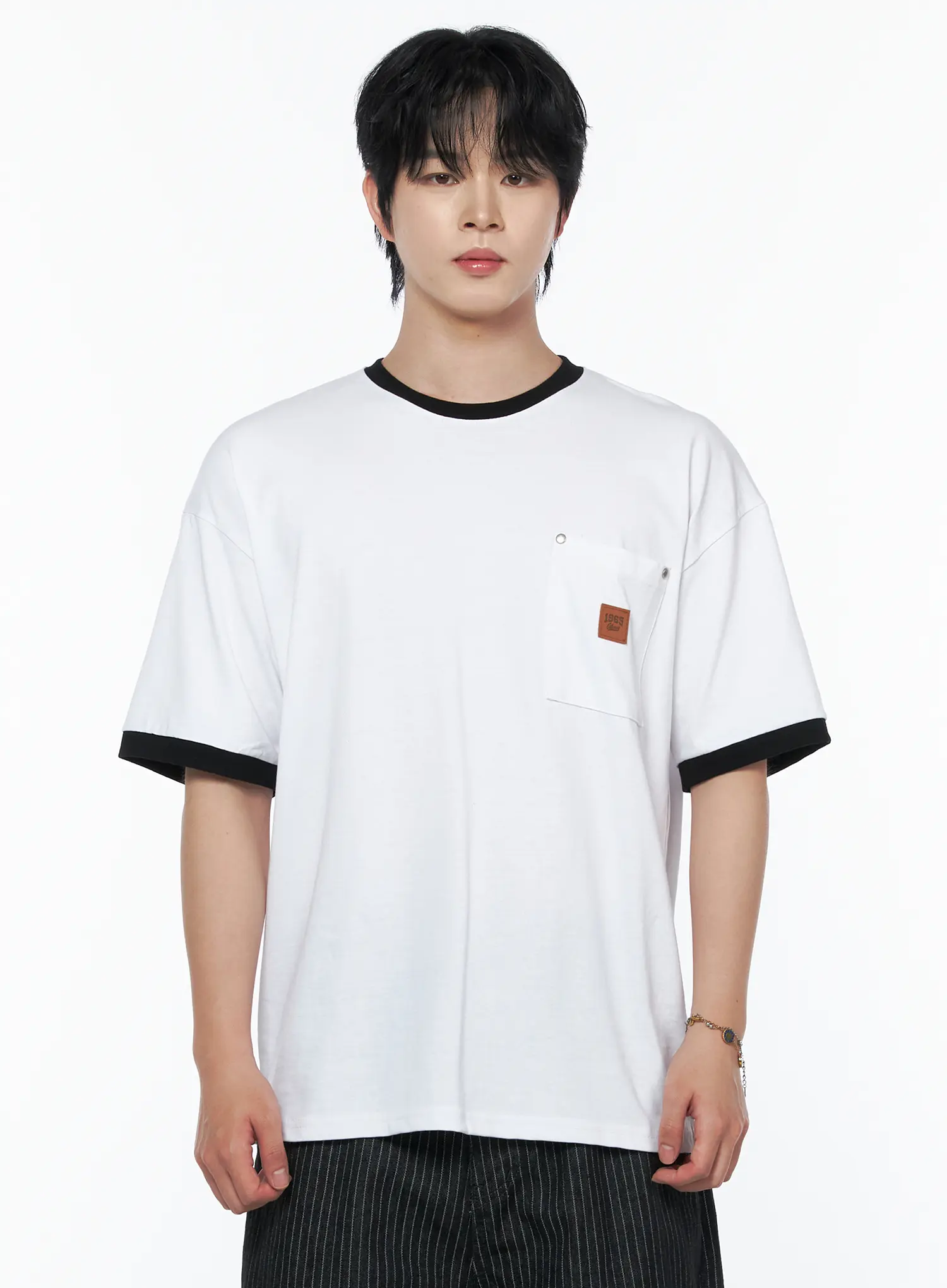 Men's Patch Detail Short Sleeve Tee IU523 - Image 12