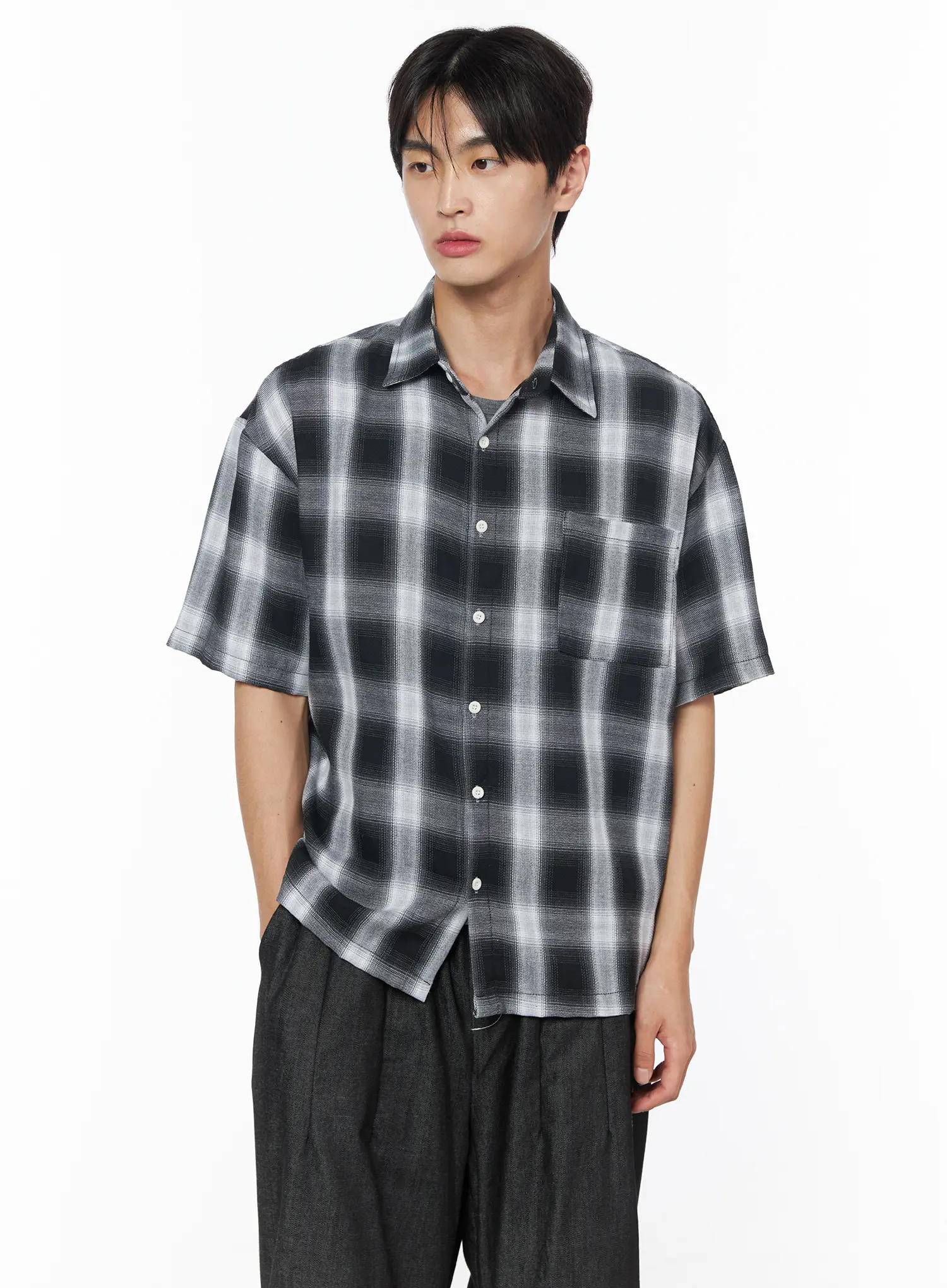 Men's Plaid Short Sleeve Button-Up Shirt IU510 - Image 2