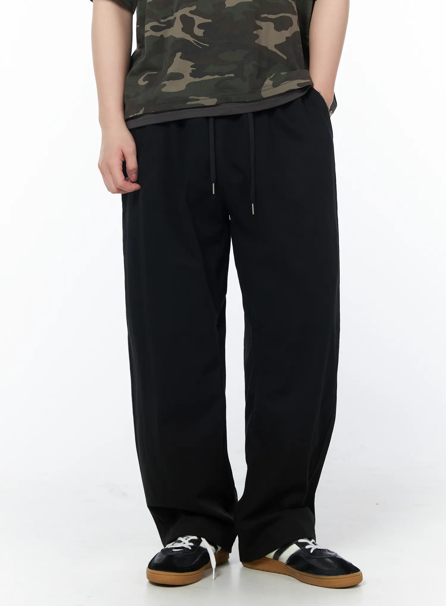 Men's Relaxed-Fit Track Pants (Black) IY522 - Image 2