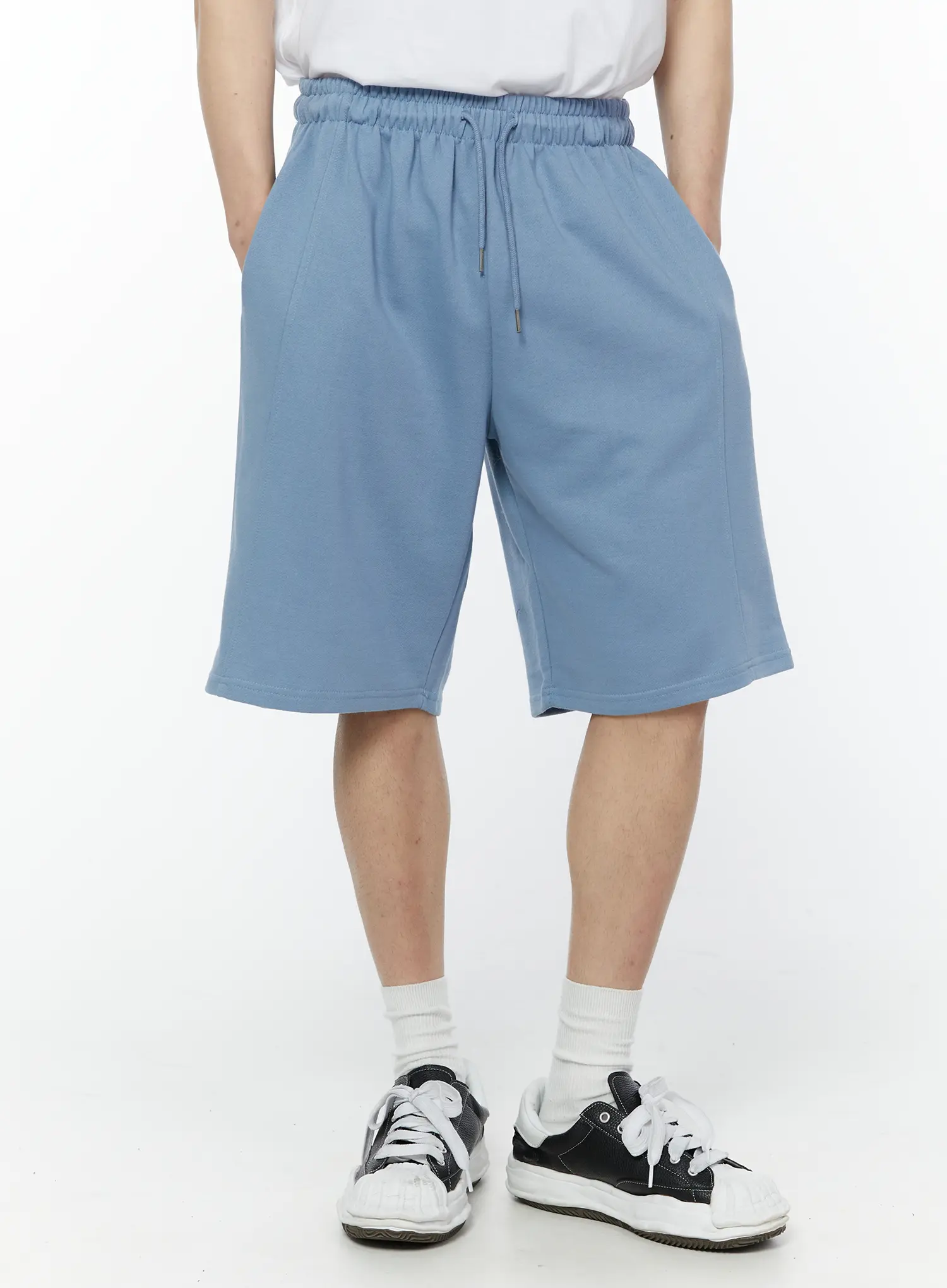 Men's Side Slit Bermuda Sweat Shorts (Light Blue) IY504