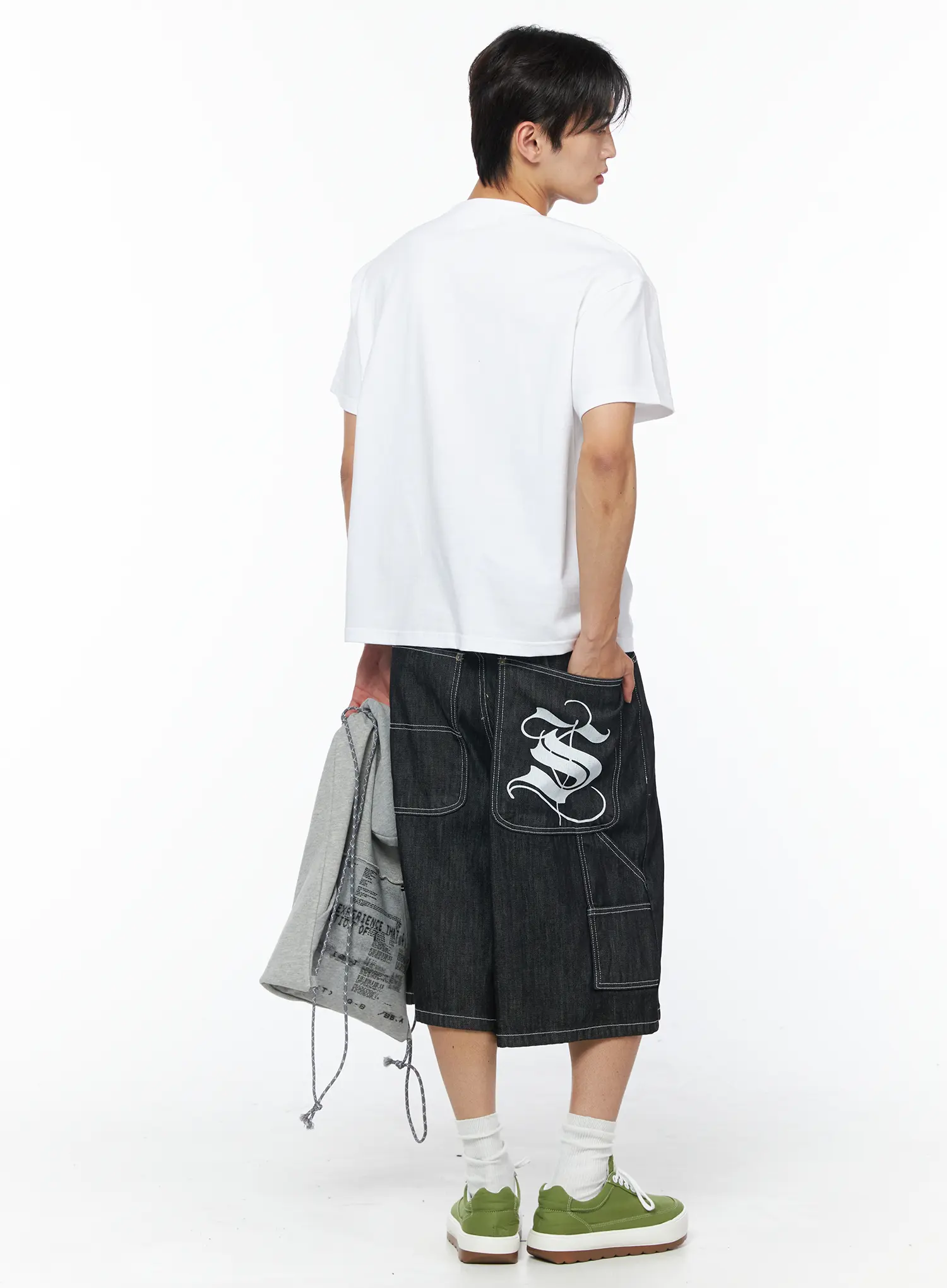 Men's Star Embroidered Basic Tee IU510 - Image 8
