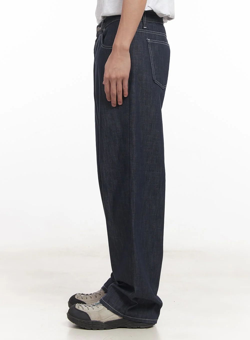 Men's Stitched Straight-Fit Jeans IA510 - Image 4