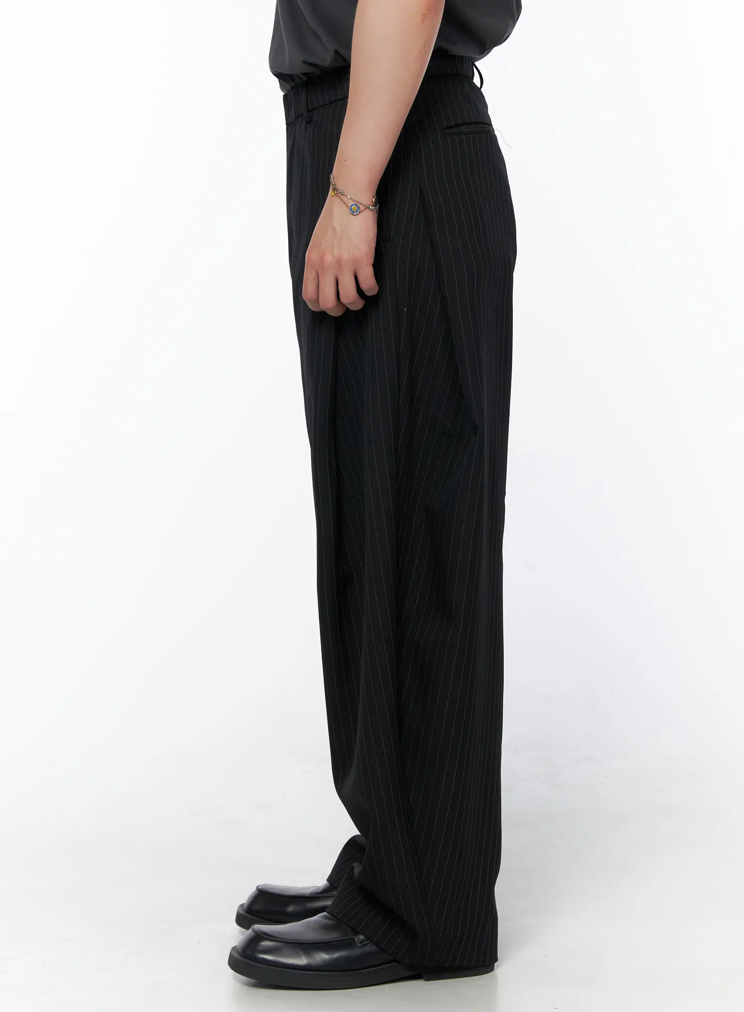 Men's Striped Pintuck Wide Pants IU523 - Image 5