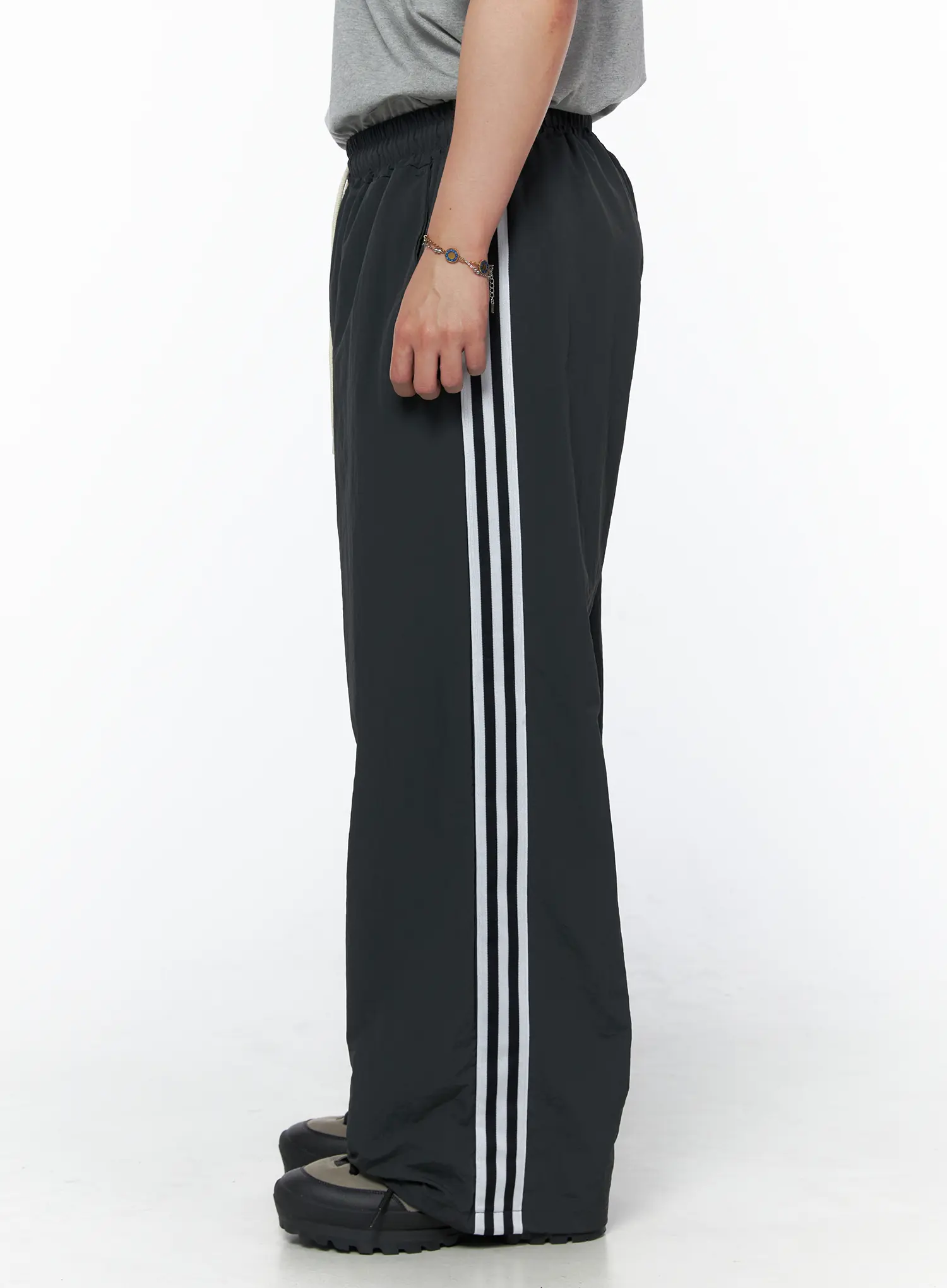 Men's Striped Wide Track Pants IU523 - Image 6