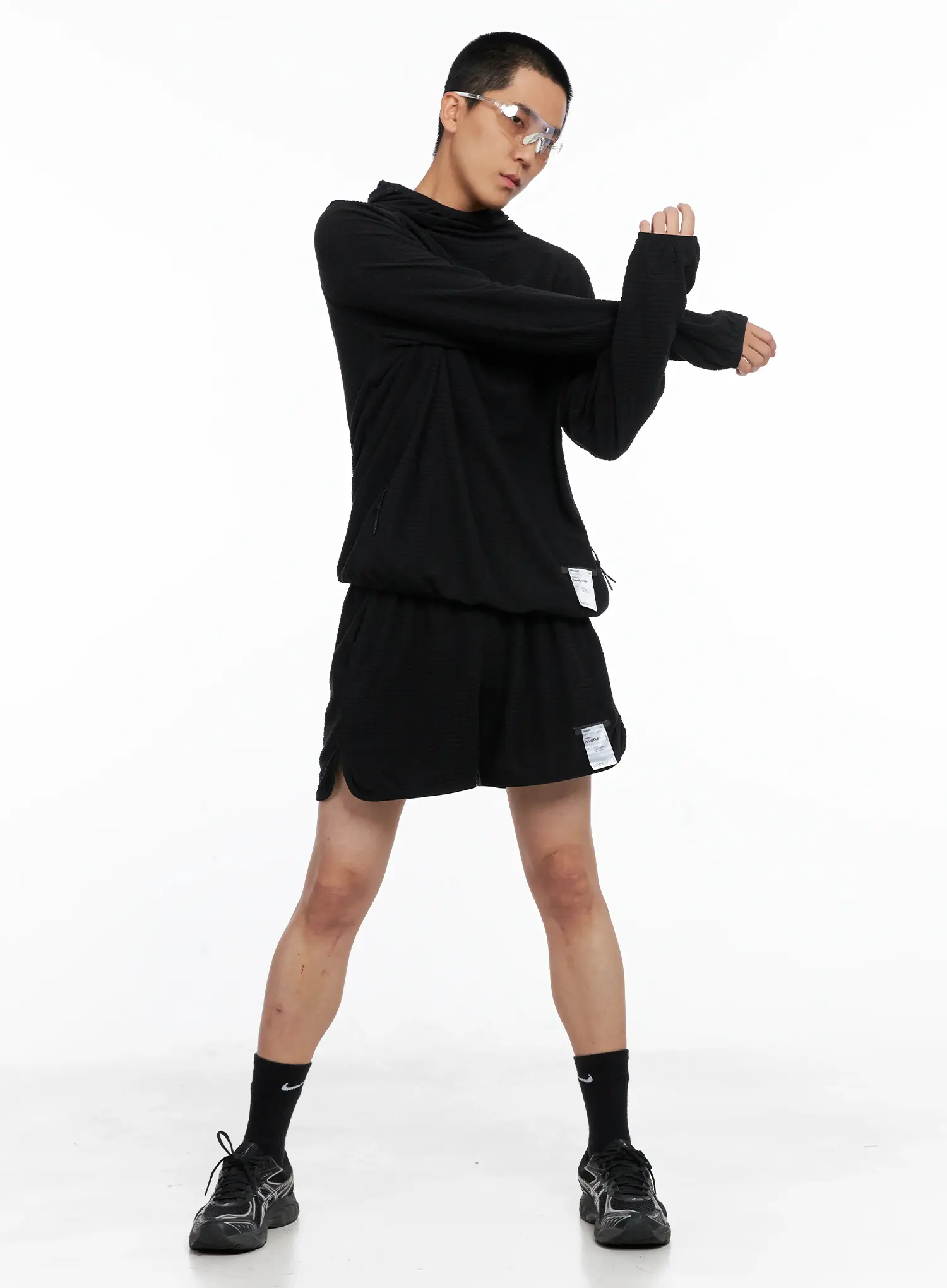 Men's Textured Label Detail Shorts US502 - Image 15