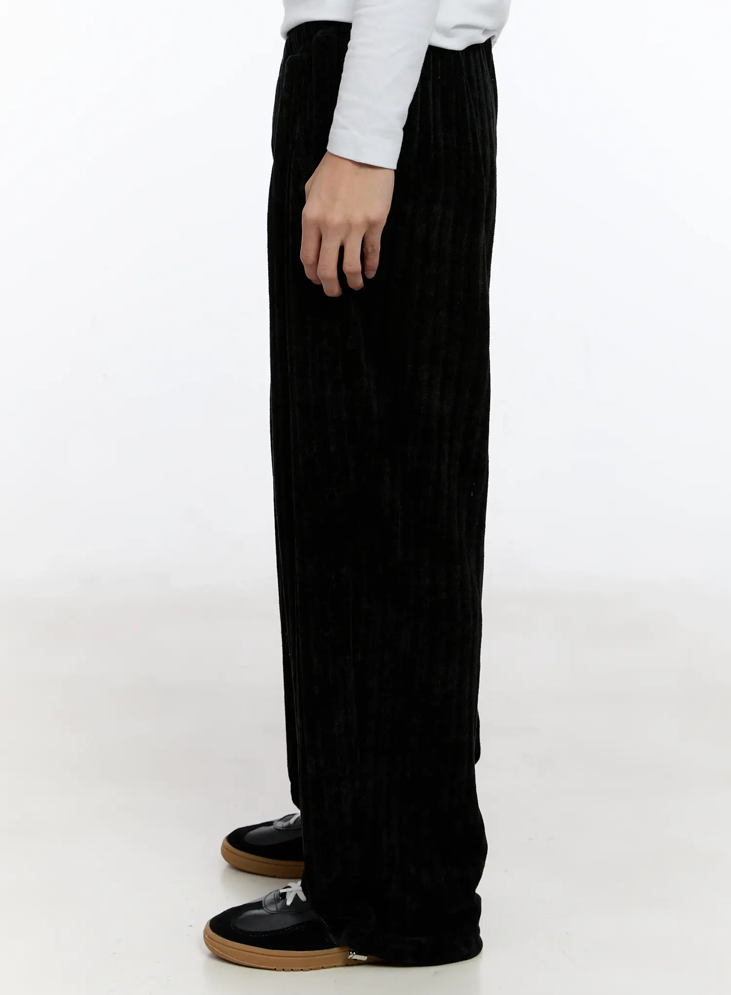 Men's Velvet Sweatpants IN512 - Image 5
