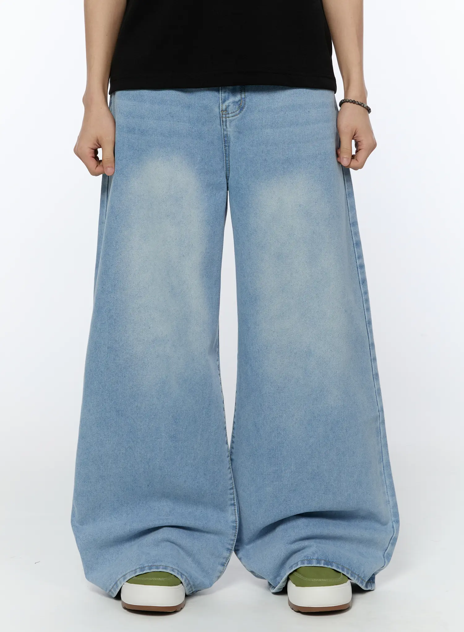 Men's Wide Leg Washed Jeans IA520