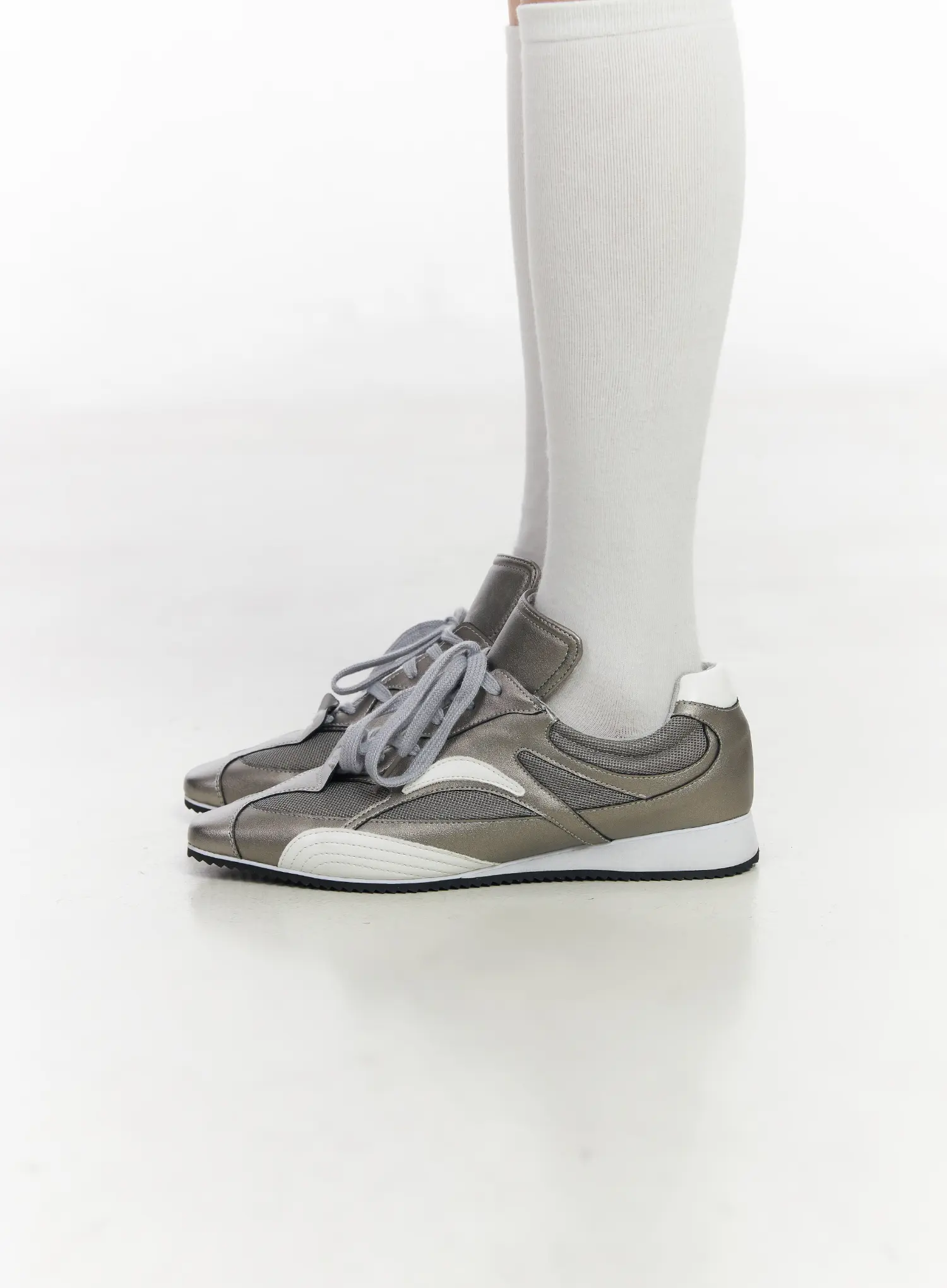 Metallic Stilleto Sneakers CM520 - Image 4