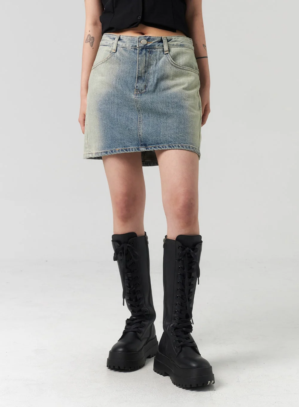 Mid-Rise Denim Mini Skirt CL318 - Image 2