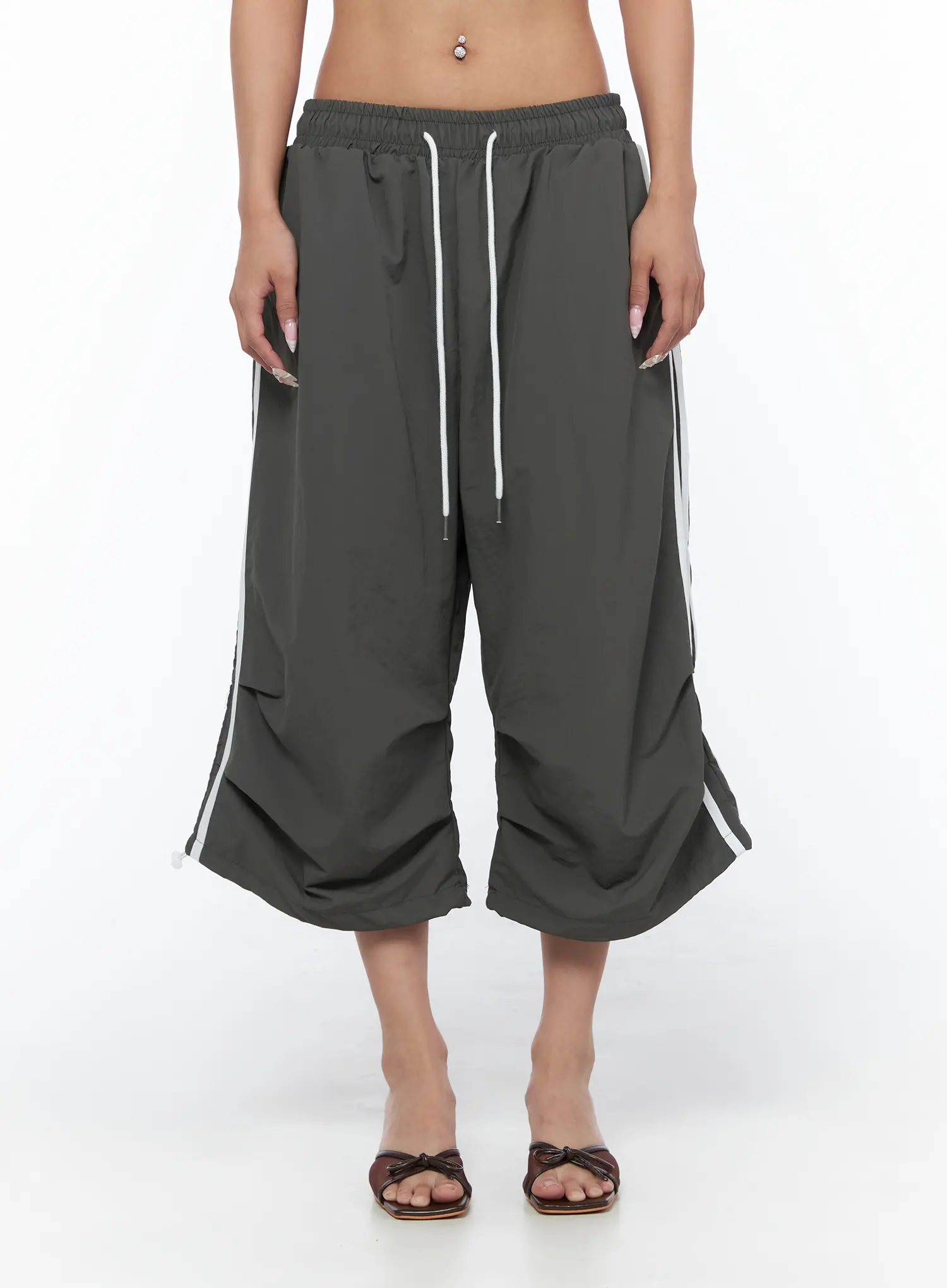 Nylon Track Bermuda Pants CU523 - Image 9