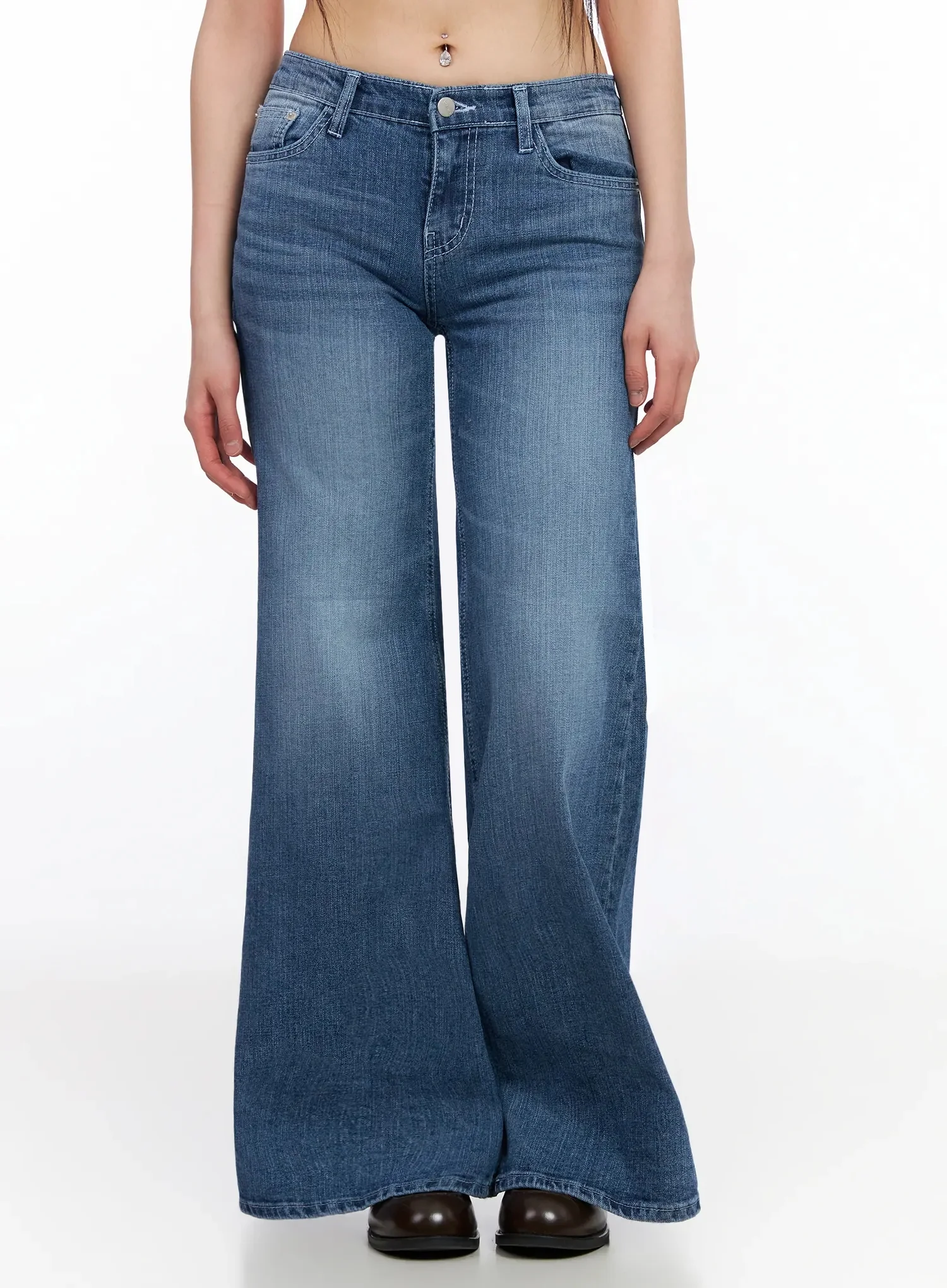 Nyomi Low Rise Hip Pad Bootcut Jeans IA523 - Image 5