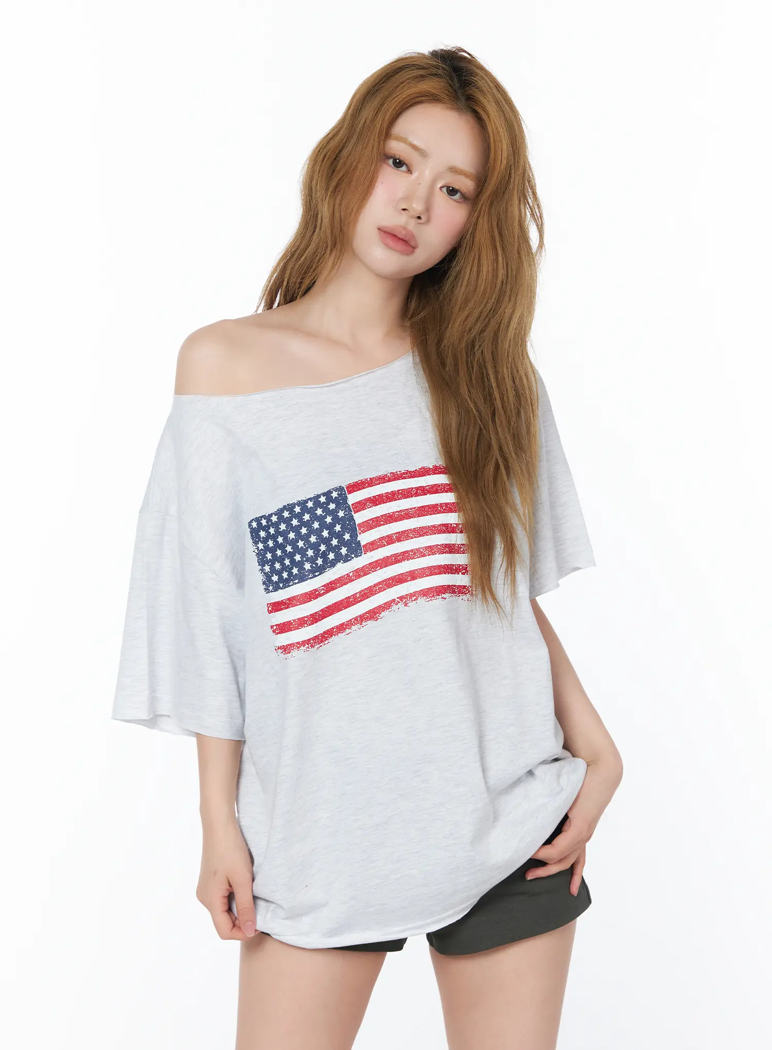 Off-Shoulder Flag Graphic Top CY508 - Image 11