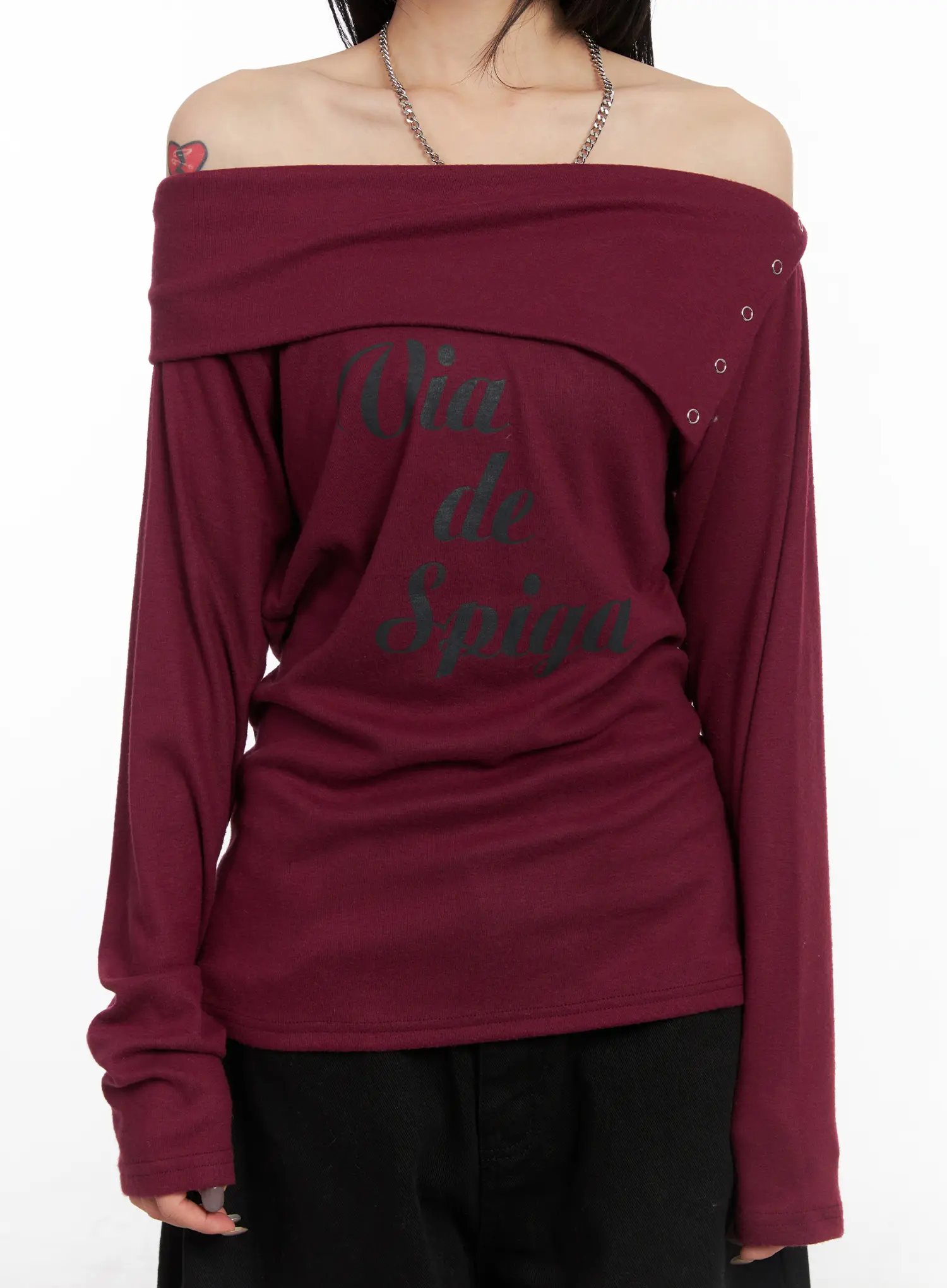 Off-Shoulder Graphic Button Long Sleeve Top CD508 - Image 4