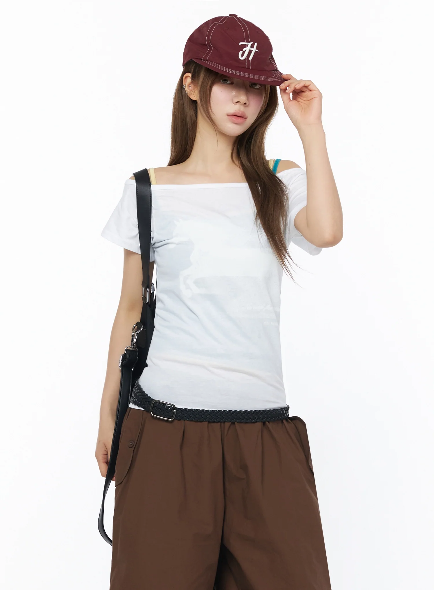 Off-Shoulder Graphic Short Sleeve Top IU525