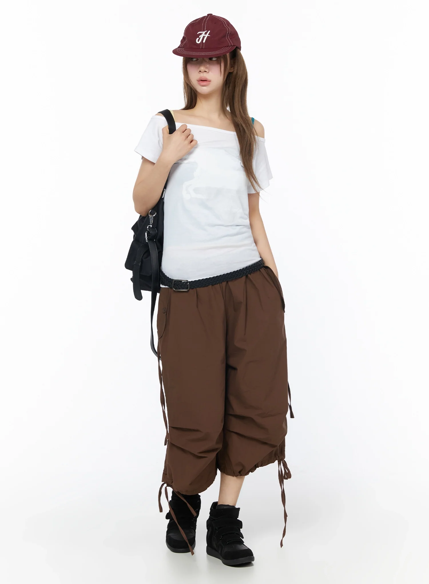 Off-Shoulder Graphic Short Sleeve Top IU525 - Image 10