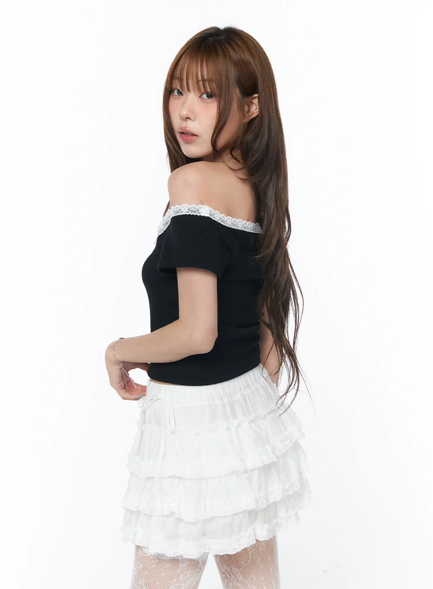 Off-Shoulder Lace Detail Crop Tee CY529 - Image 6