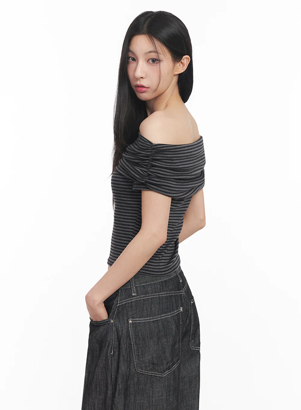Off-Shoulder Striped Tee IY516 - Image 9