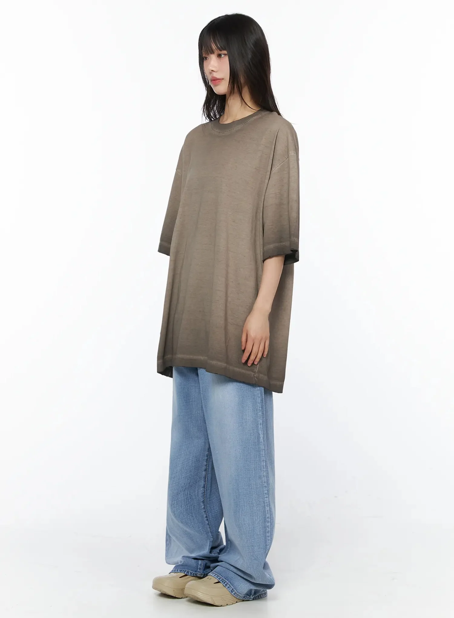 Oversized Gradient T-Shirt IY525 - Image 9