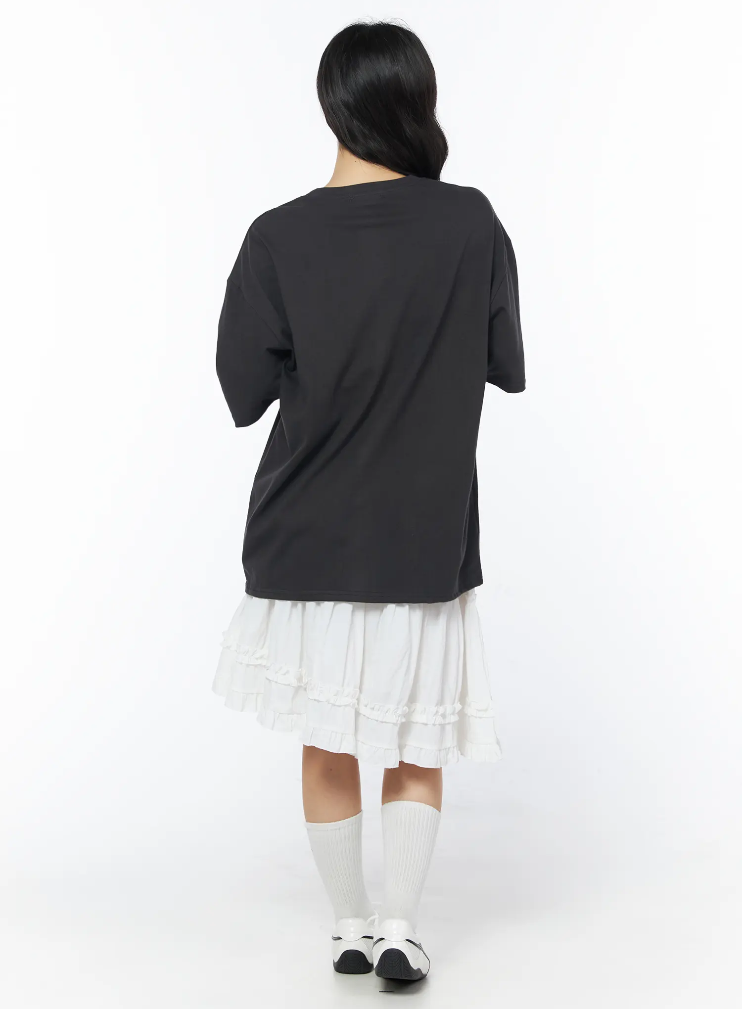 Oversized Graphic Tee CD805 - Image 5