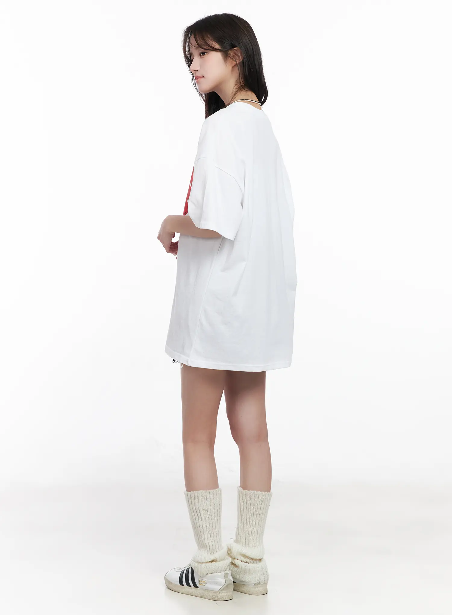 Oversized Heart Graphic Tee CM531 - Image 5