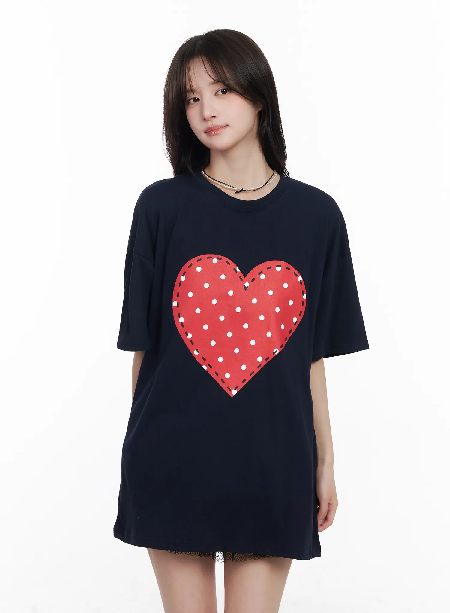 Oversized Heart Graphic Tee CM531 - Image 9