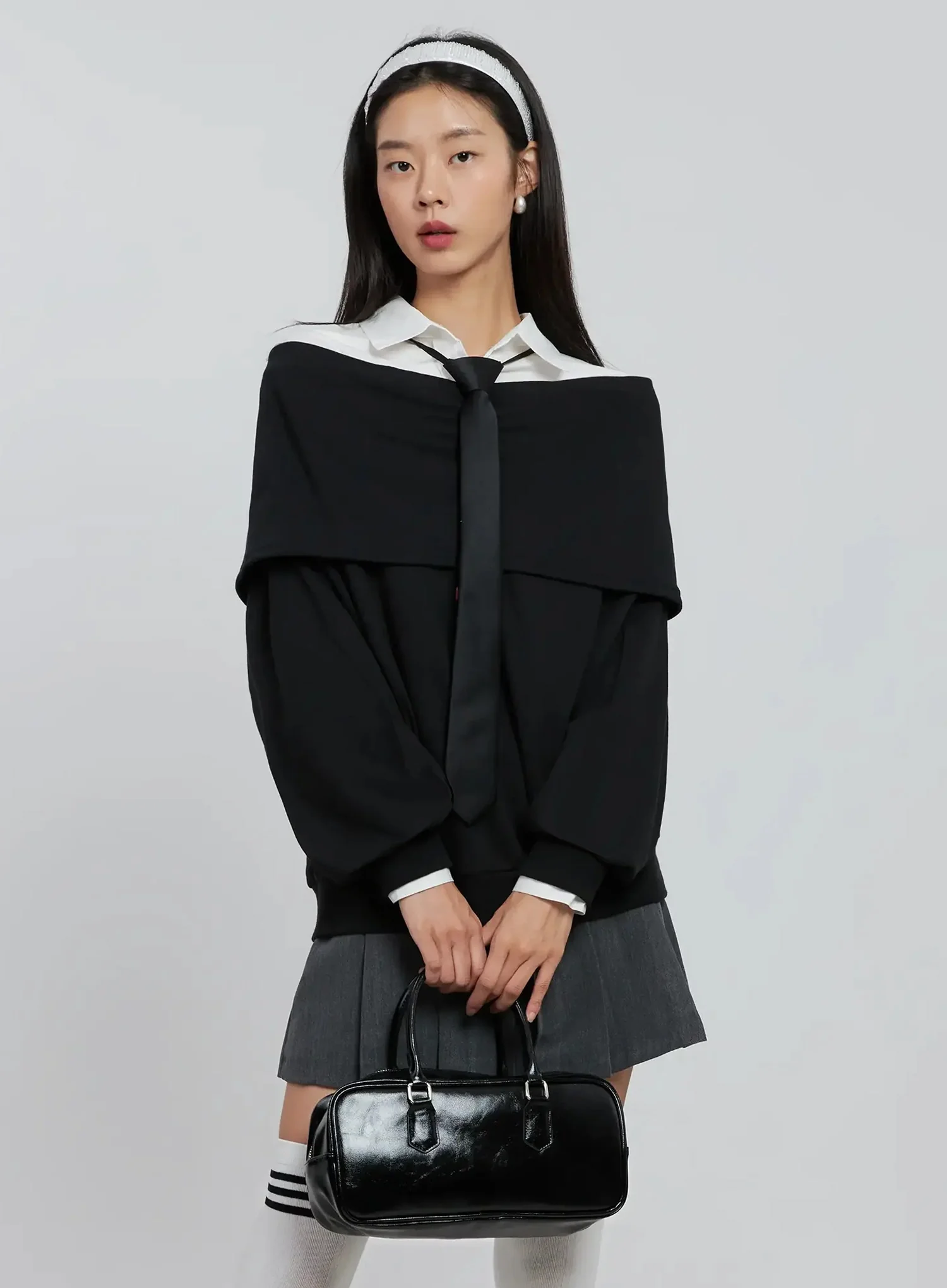 Oversized Off-Shoulder Sweater IN507