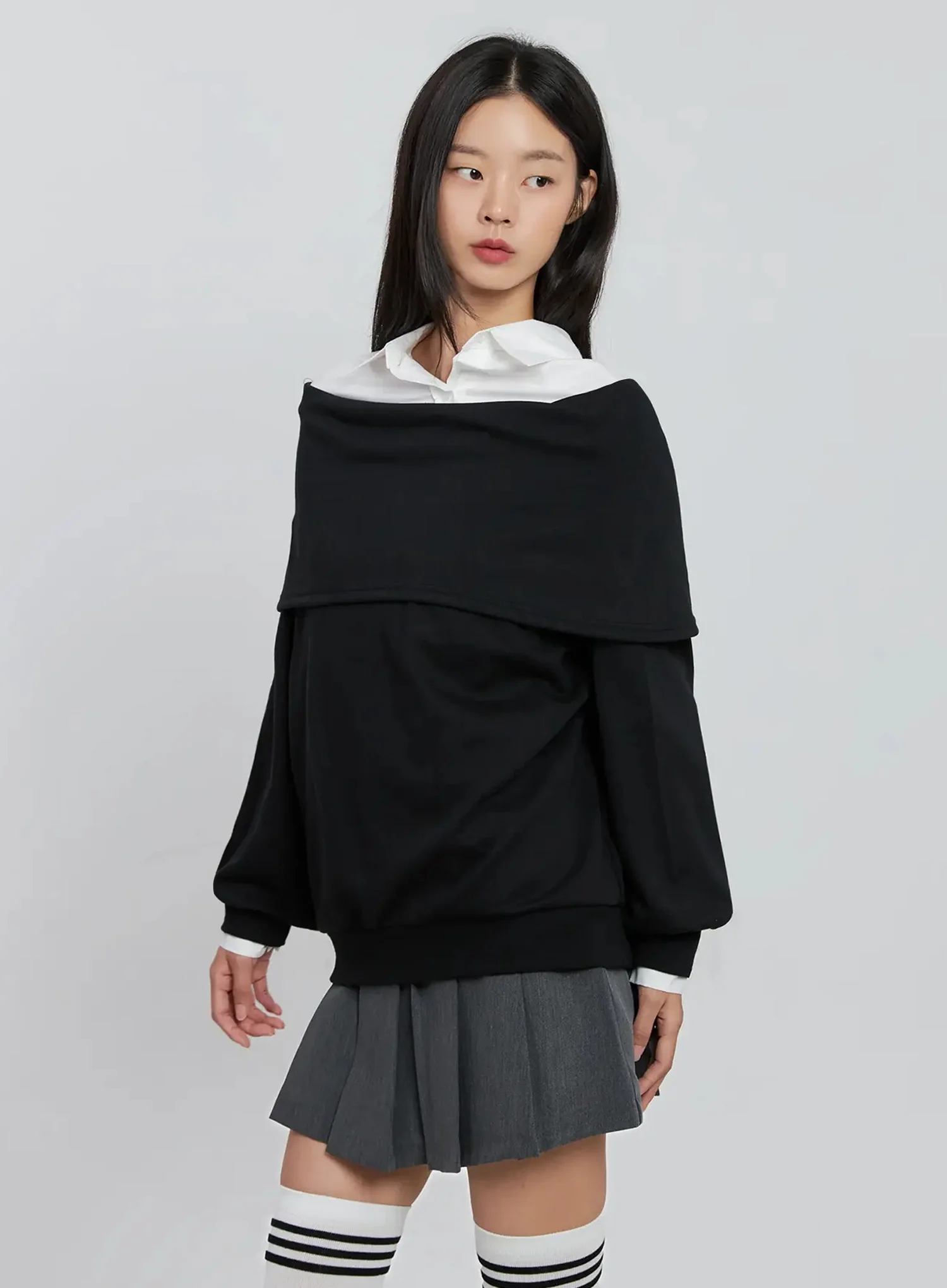 Oversized Off-Shoulder Sweater IN507 - Image 6
