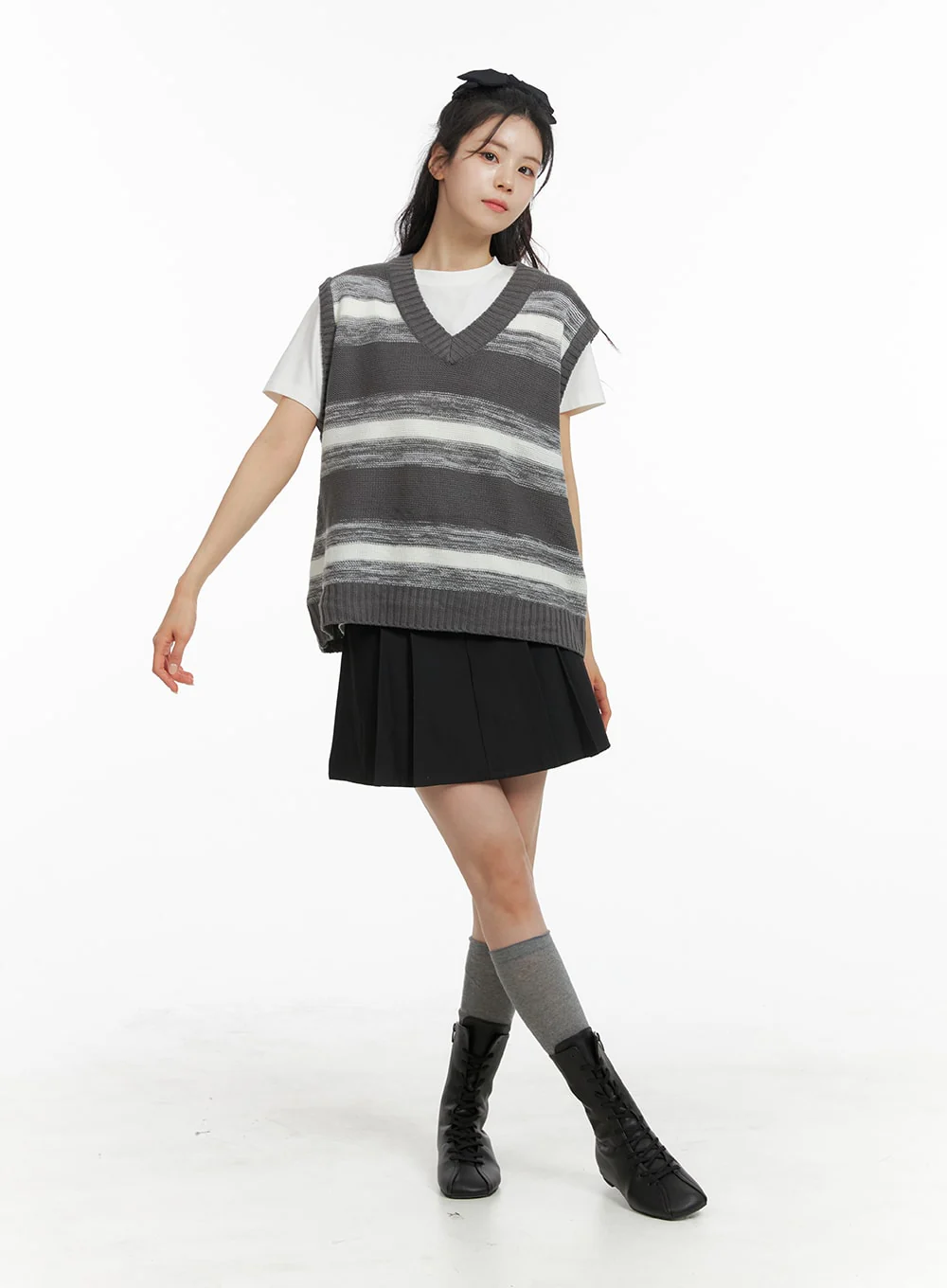 Oversized Striped Knit Sweater Vest OM419 - Image 2