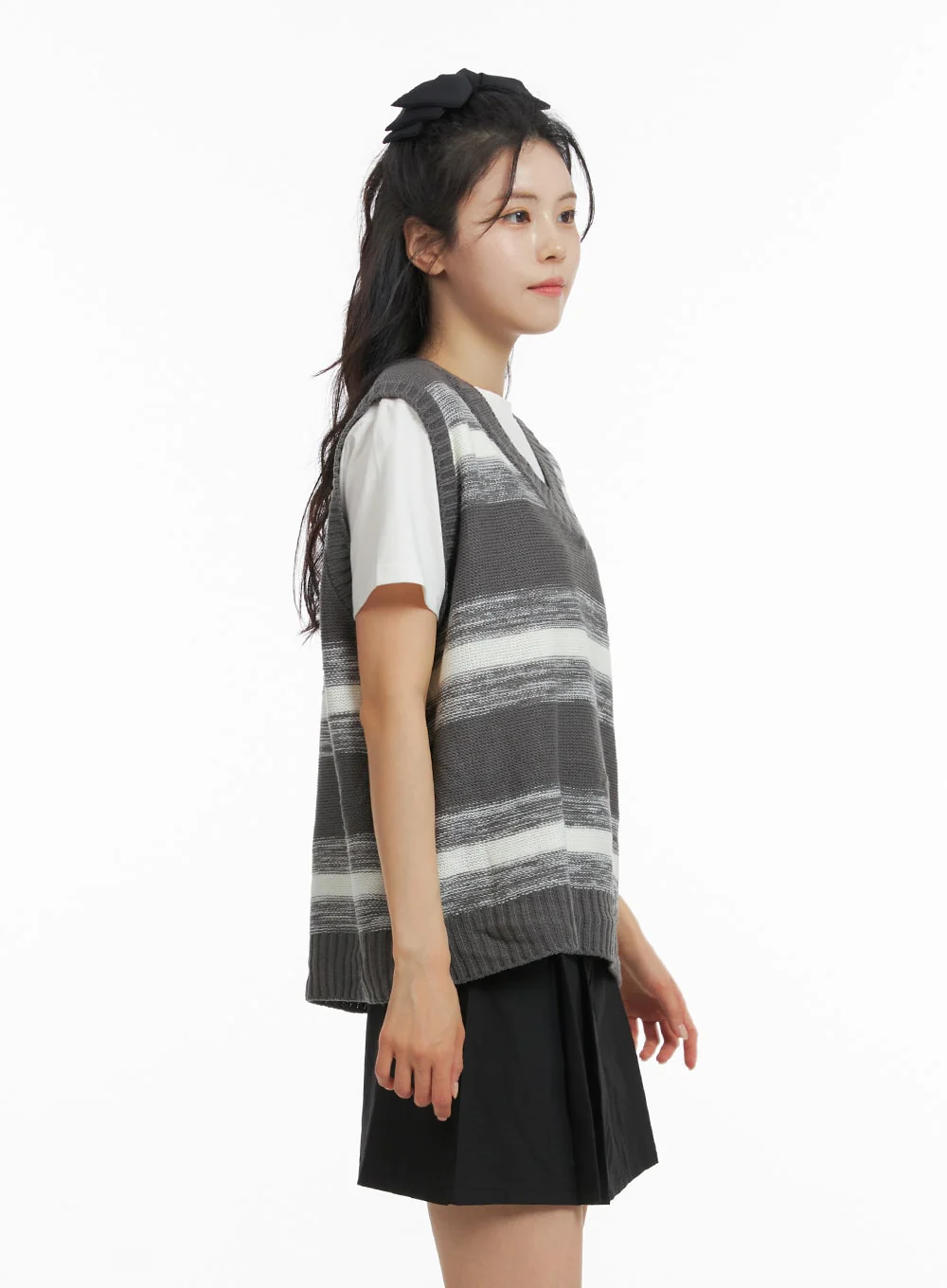 Oversized Striped Knit Sweater Vest OM419 - Image 5