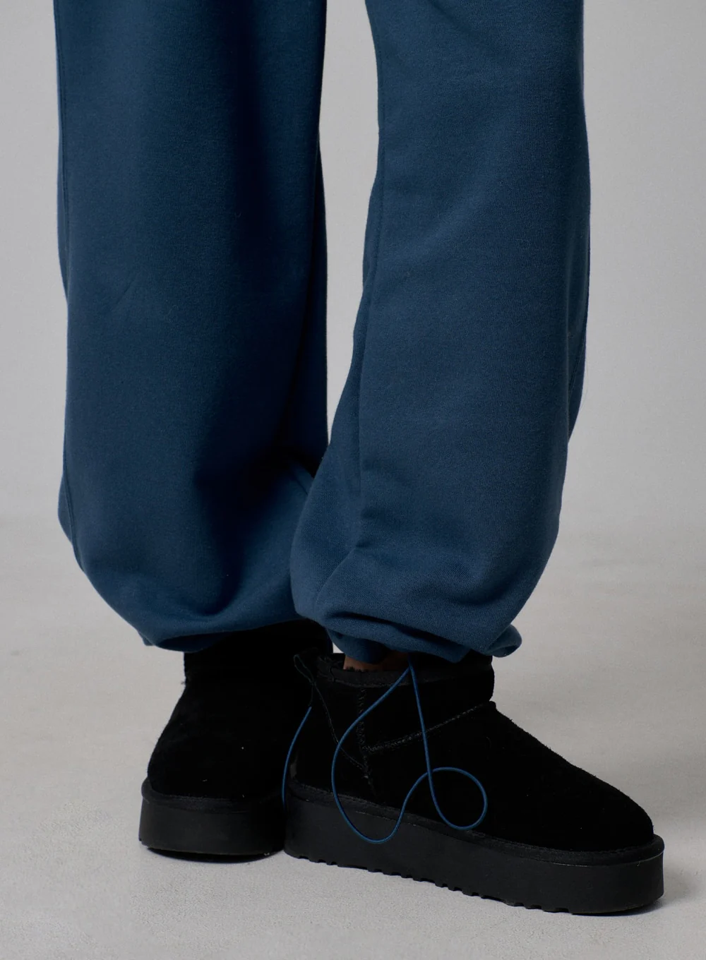 Oversized Track Pants IJ313 - Image 10