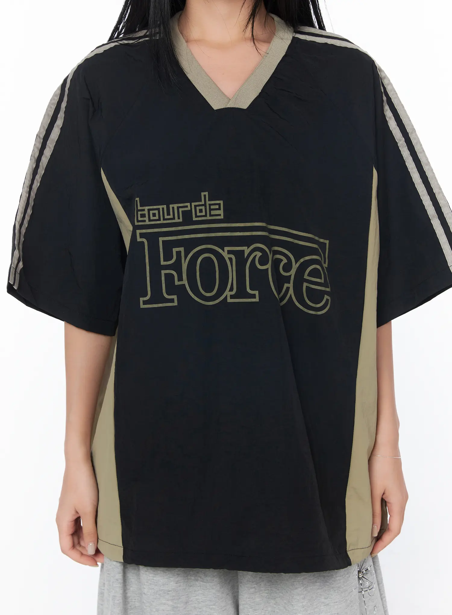 Oversized Track T-Shirt CY513 - Image 9