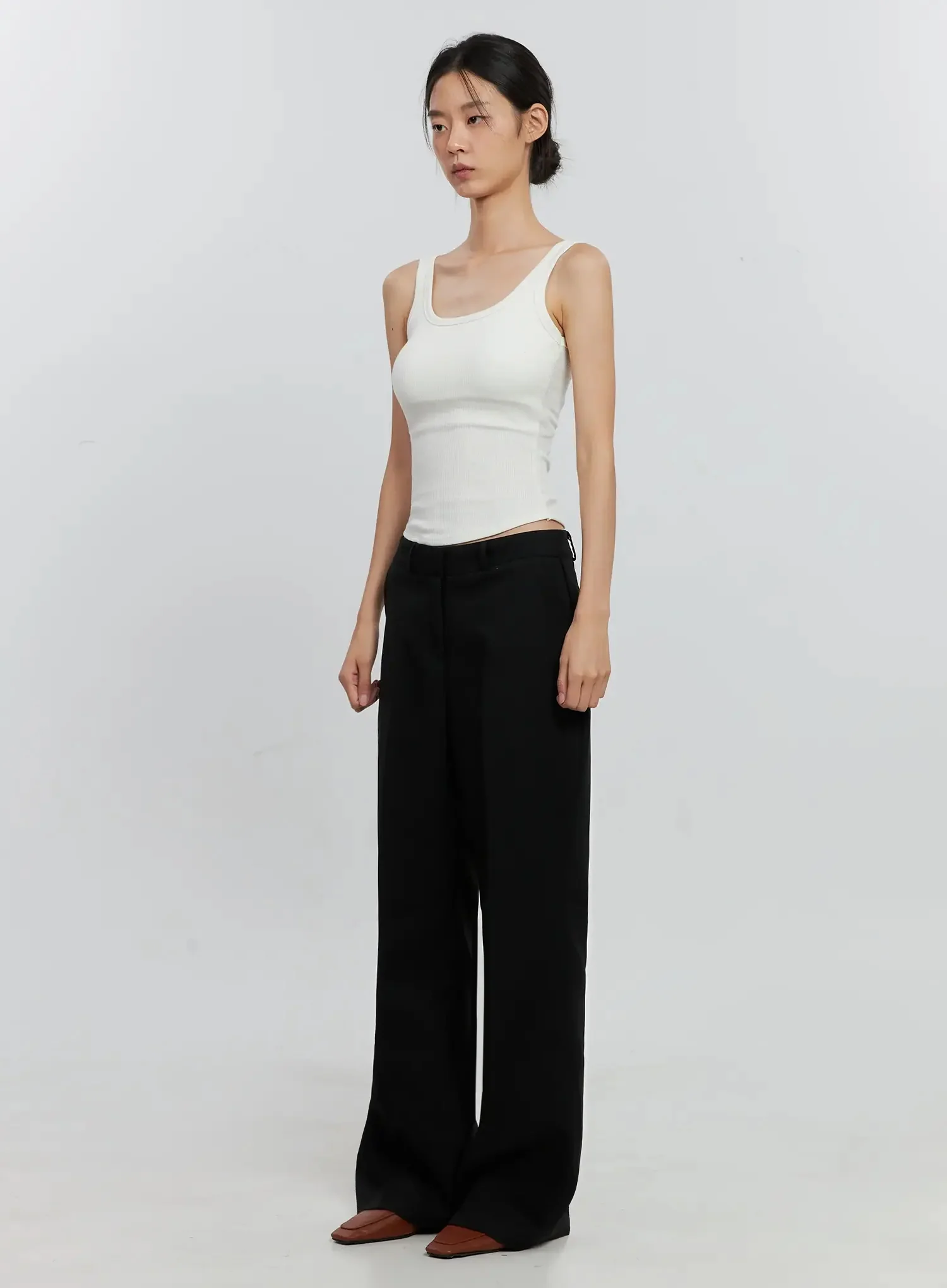 Padded Square-Neck Top IS516 - Image 9