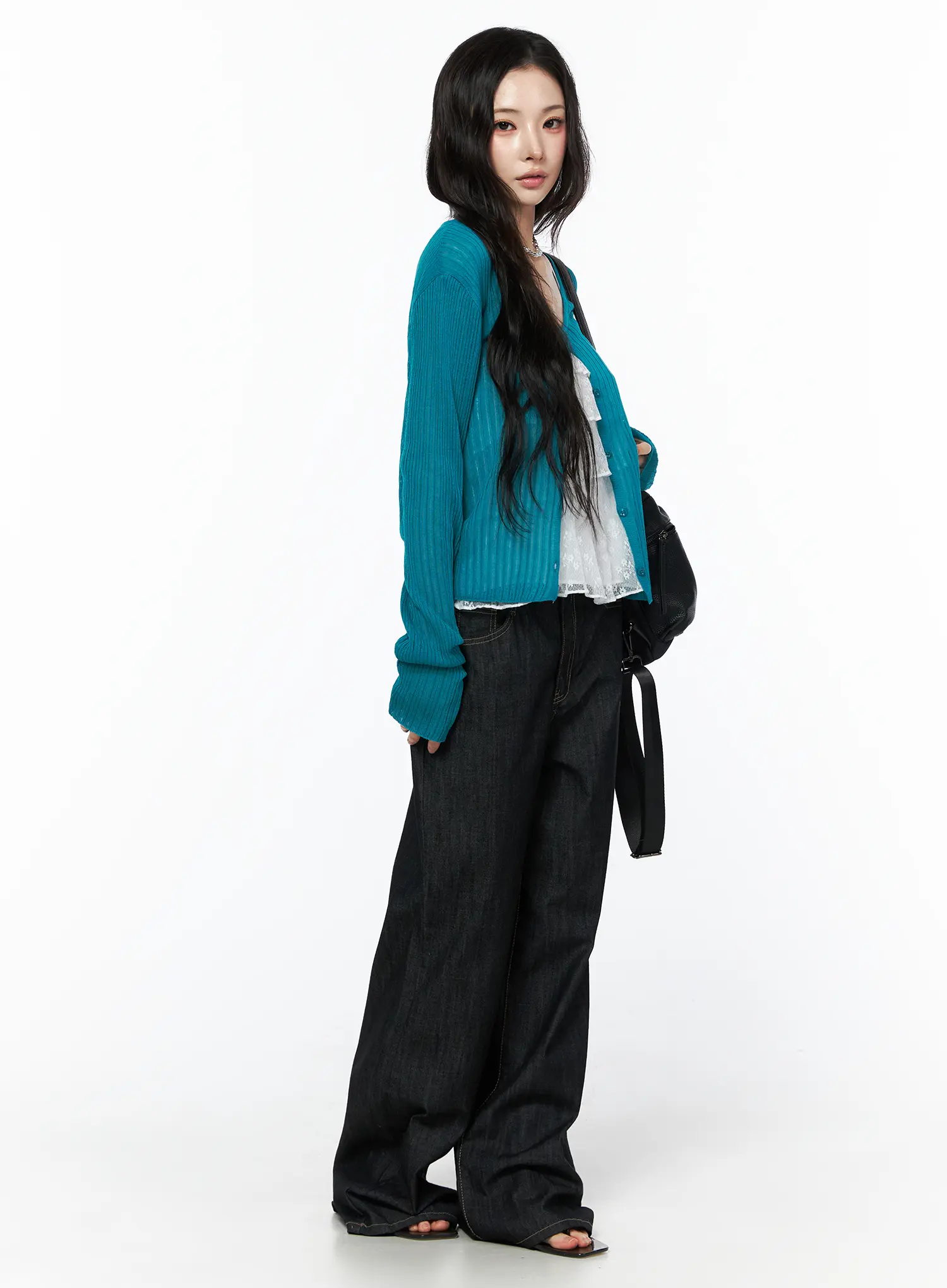 Pat Non-Fade Wide Leg Jeans CU511 - Image 3