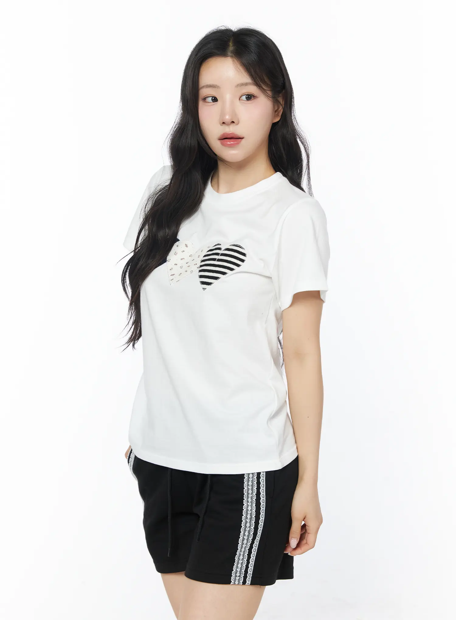 Pattern Hearts Graphic Crop Tee CD805 - Image 6