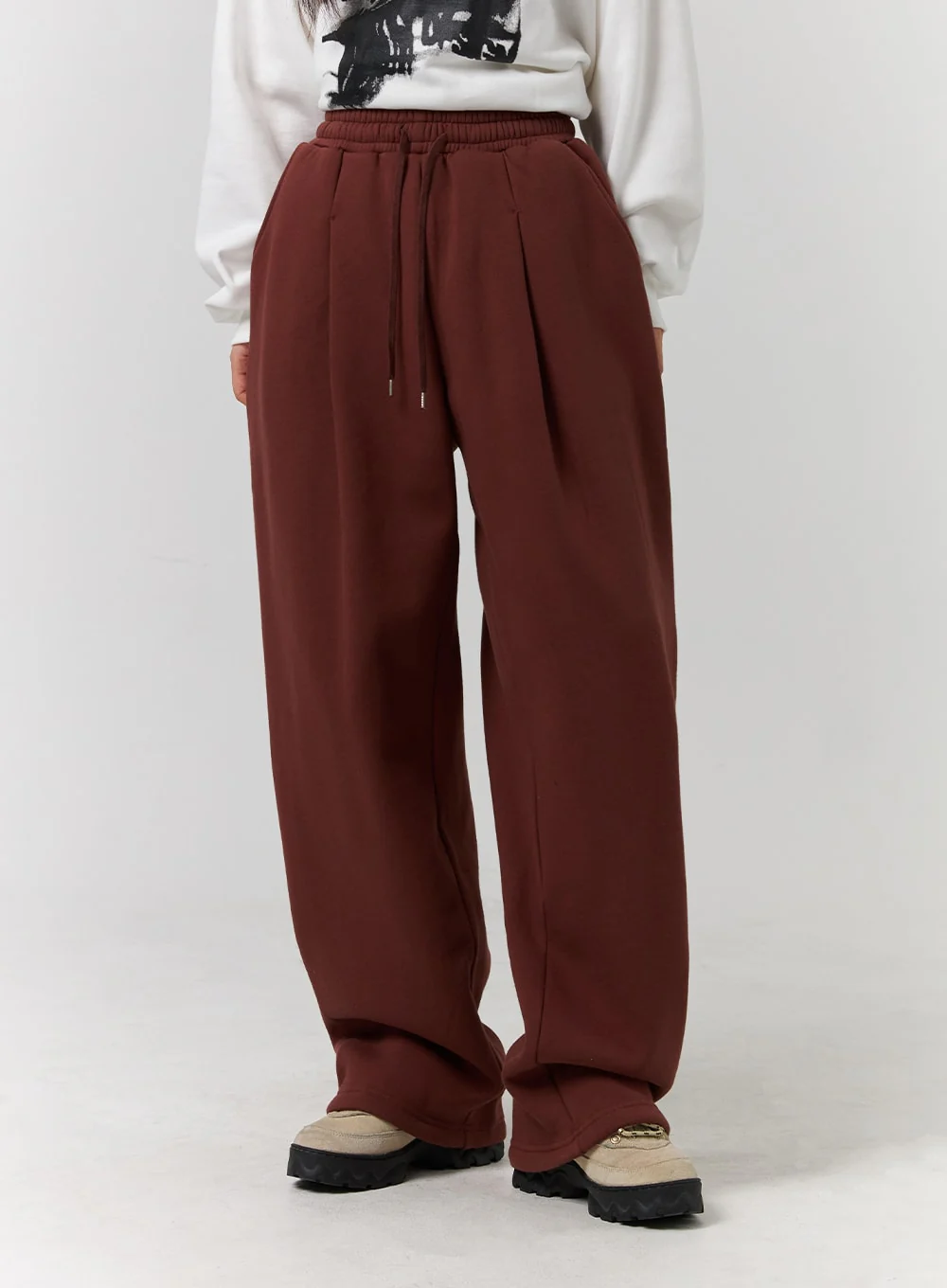 Pintuck Sweatpants (UNISEX) CD329 - Image 4