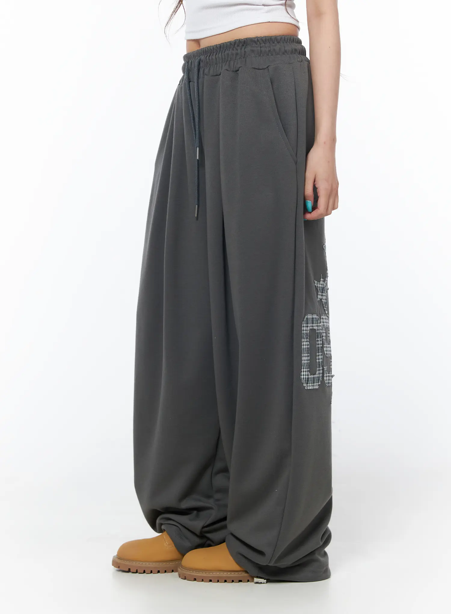 Plaid Graphic Wide Leg Sweatpants CY529 - Image 2