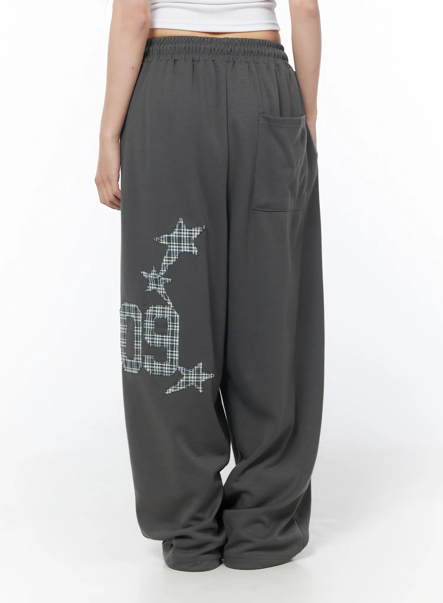 Plaid Graphic Wide Leg Sweatpants CY529 - Image 4