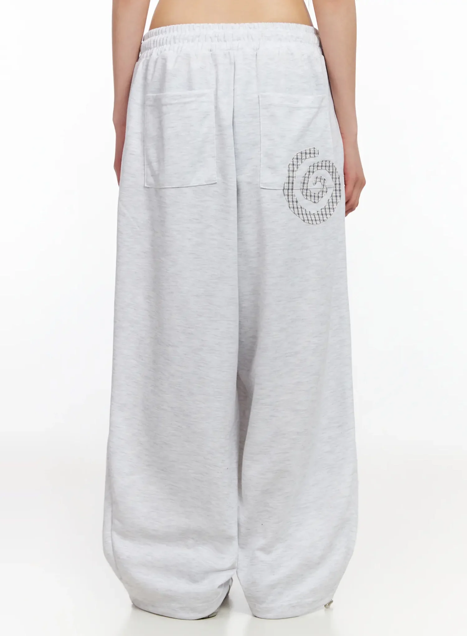 Plaid Spiral Detail Sweatpants IA523 - Image 12