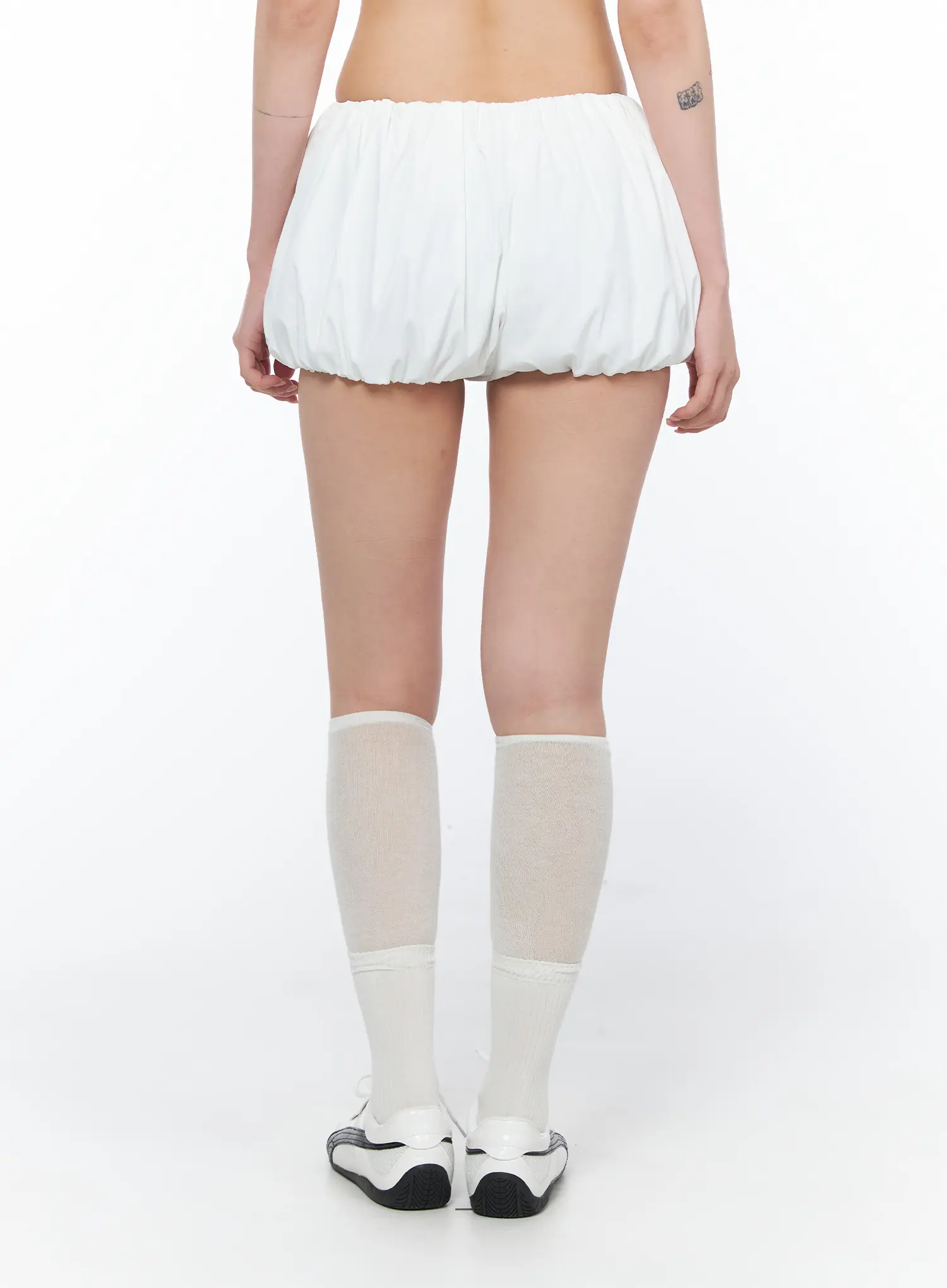 Playful Balloon Shorts CA527 - Image 4