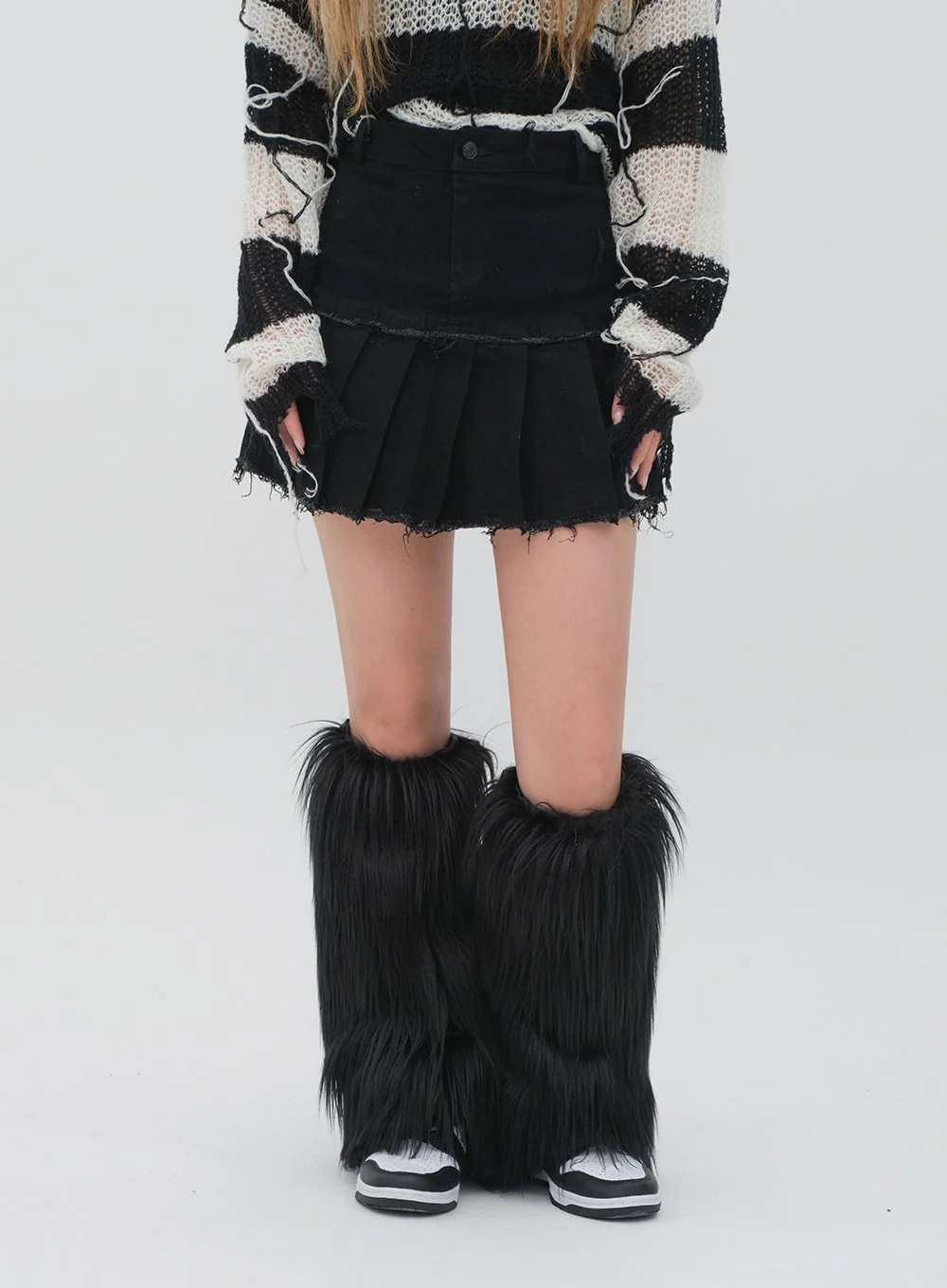 Pleated Hem Denim Skirt - Image 10